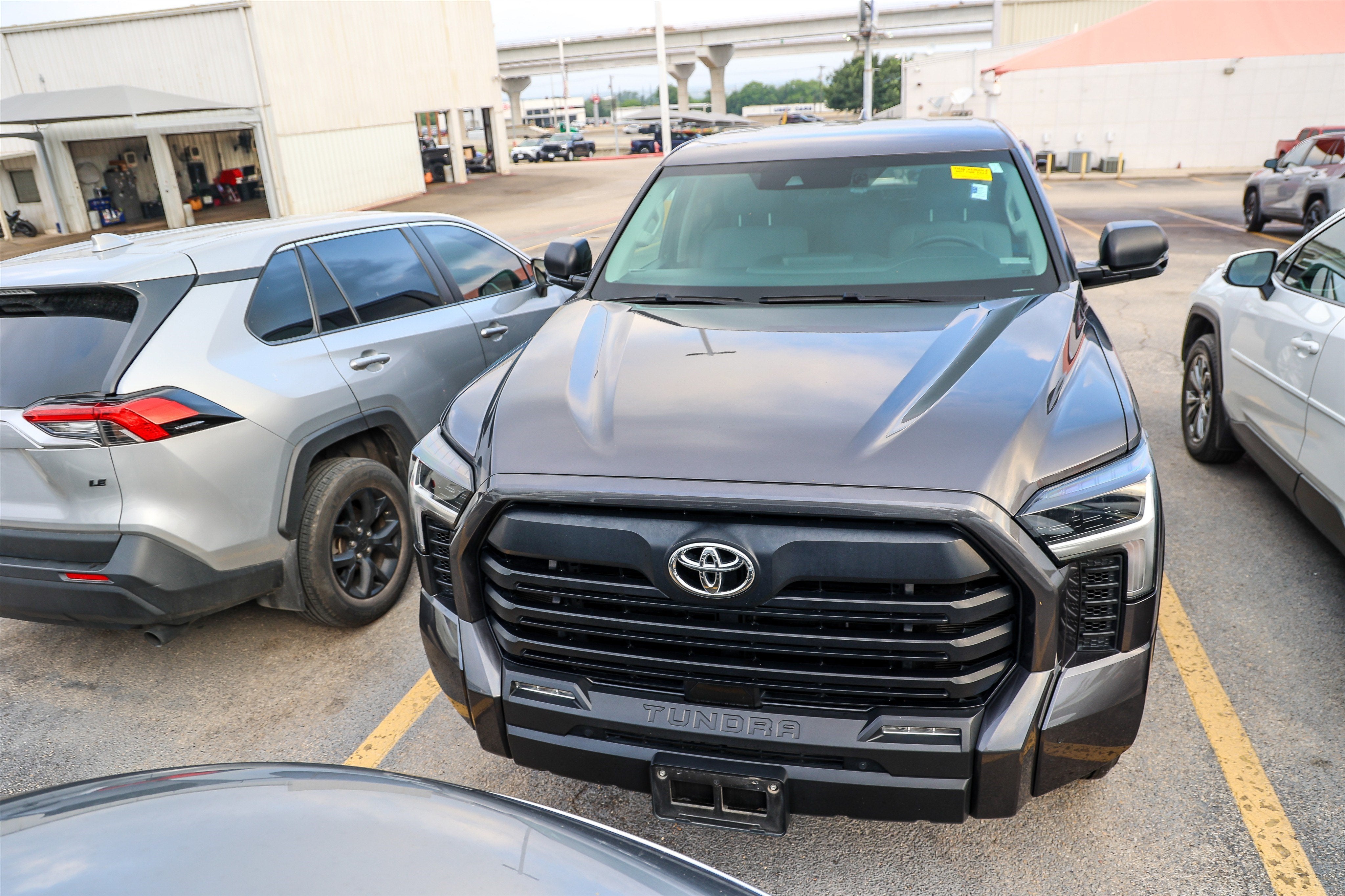 2024 Toyota Tundra SR5