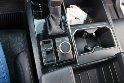 2025 Toyota TUNDRA 4X4 SR5