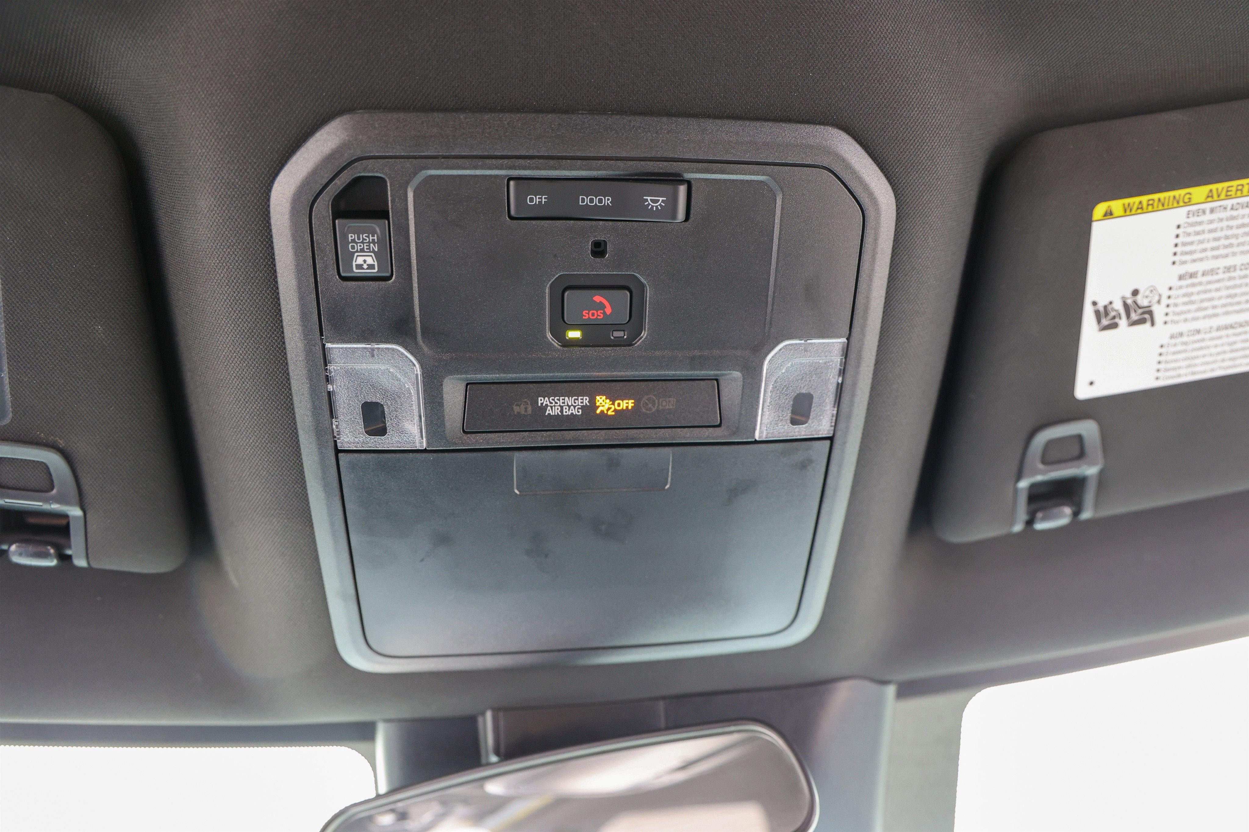 2025 Toyota TUNDRA 4X4 SR5