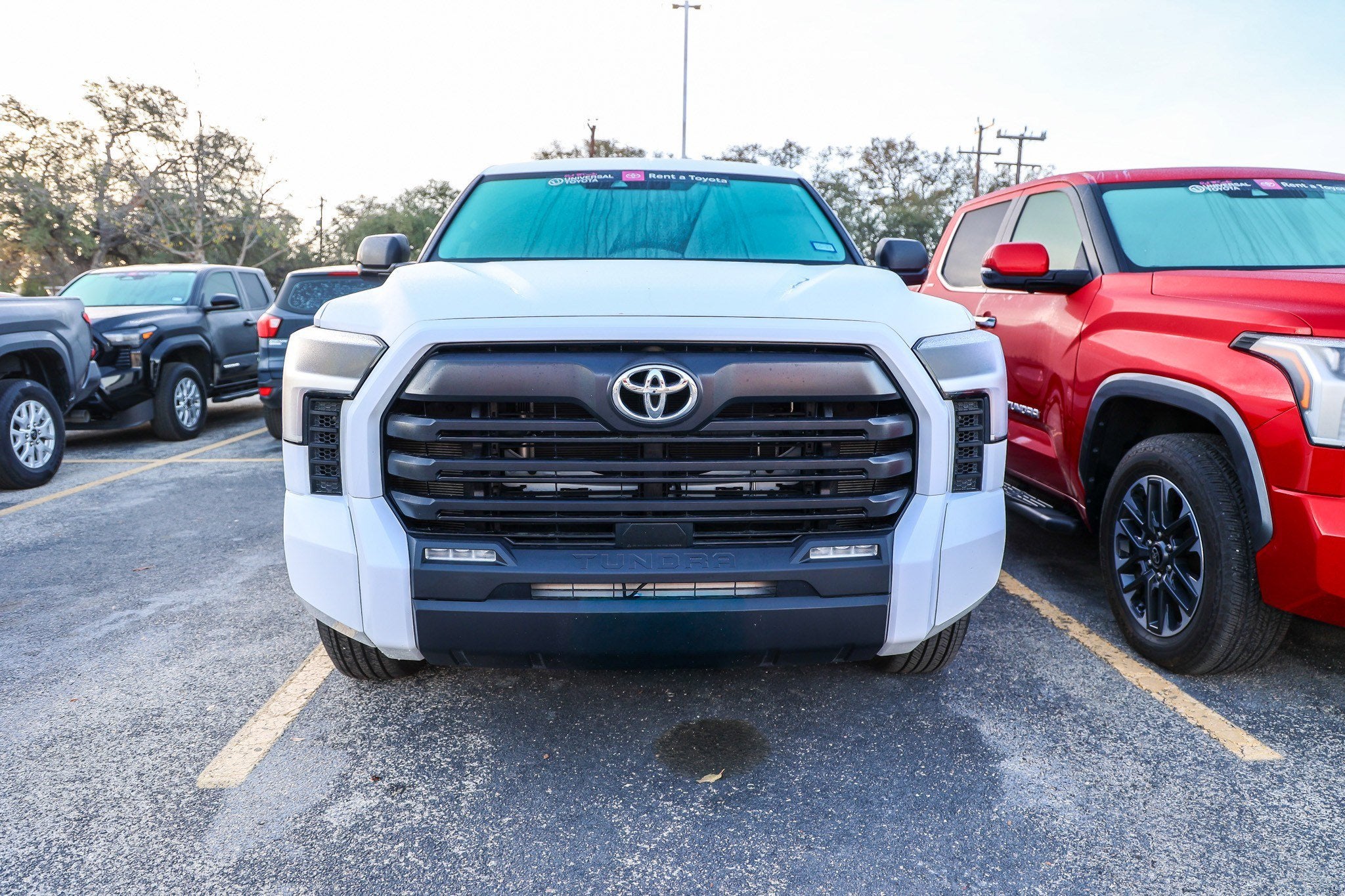 2025 Toyota TUNDRA 4X4 SR5