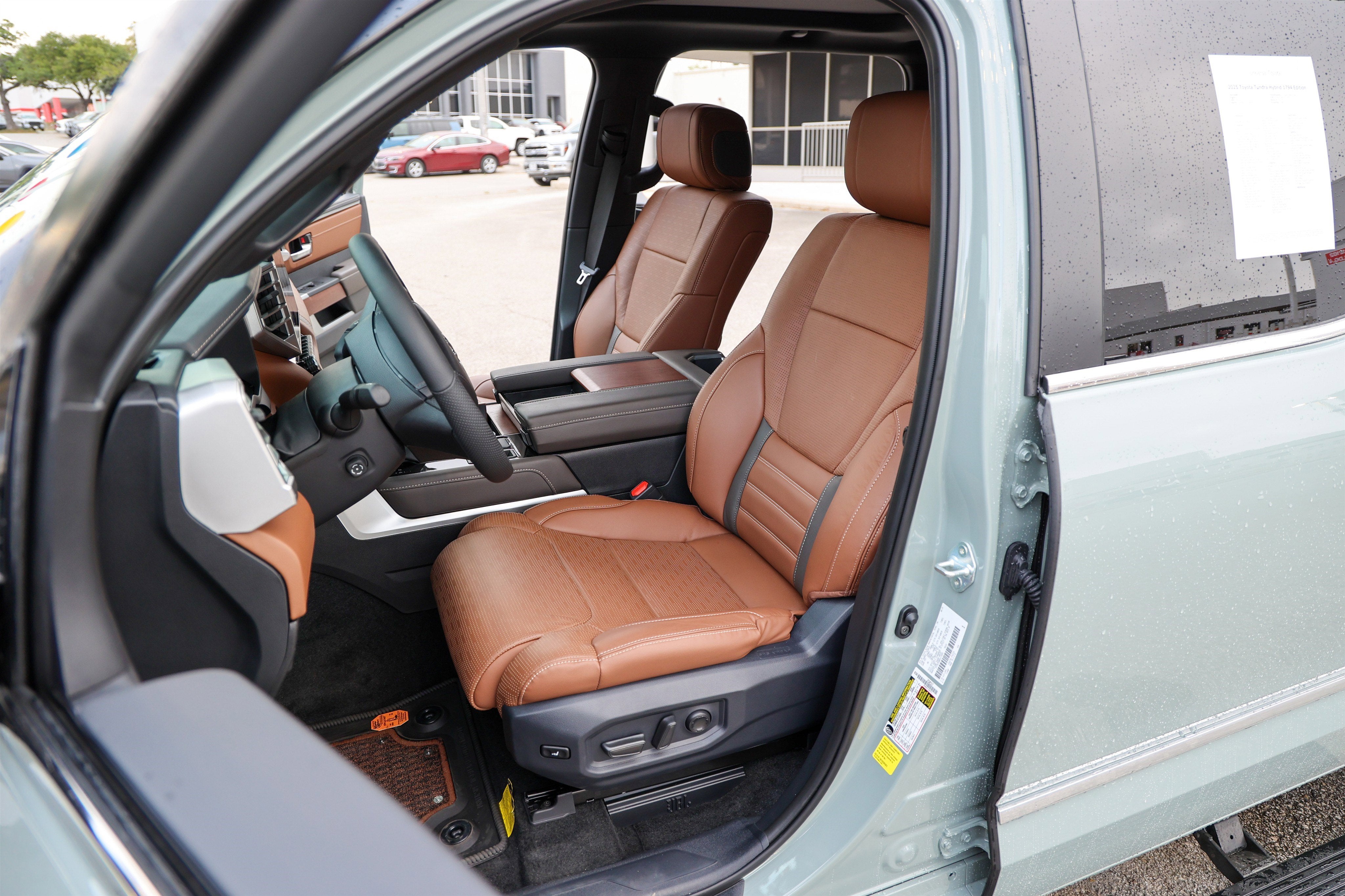 2025 Toyota TUNDRA HV 4X4 1794 Edition Hybrid