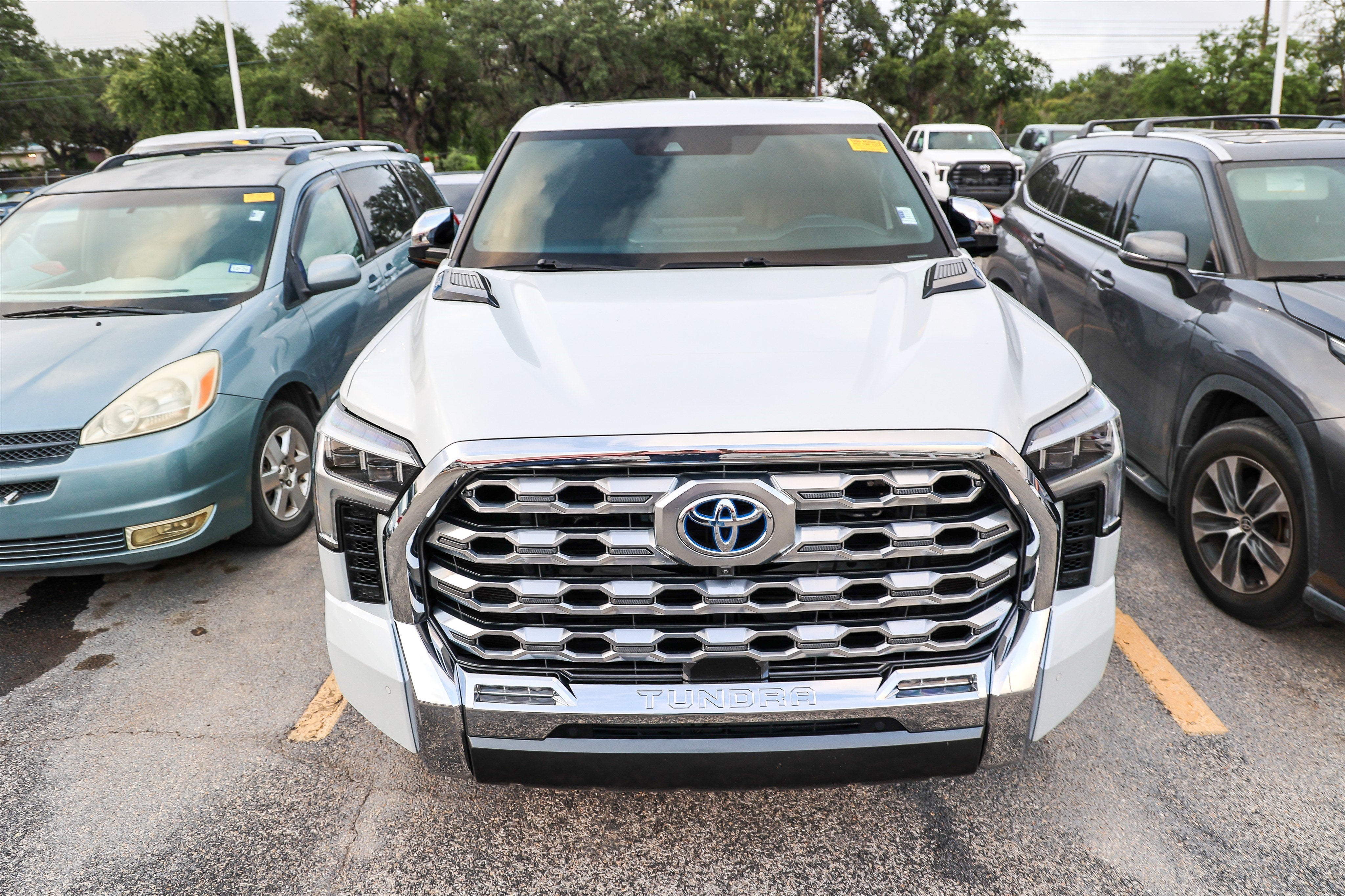 2023 Toyota Tundra i-FORCE MAX 1794 Edition Hybrid