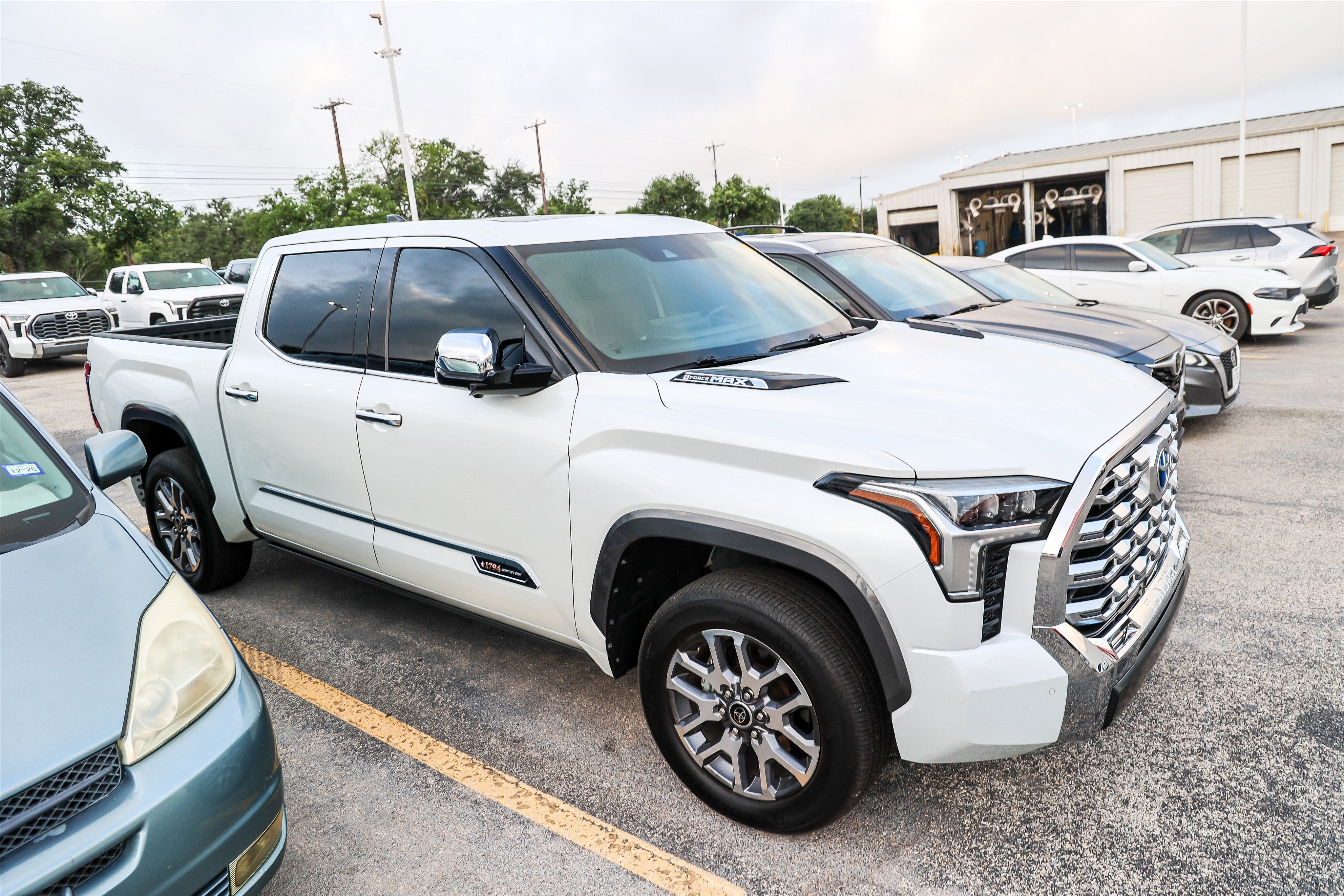 2023 Toyota Tundra i-FORCE MAX 1794 Edition Hybrid