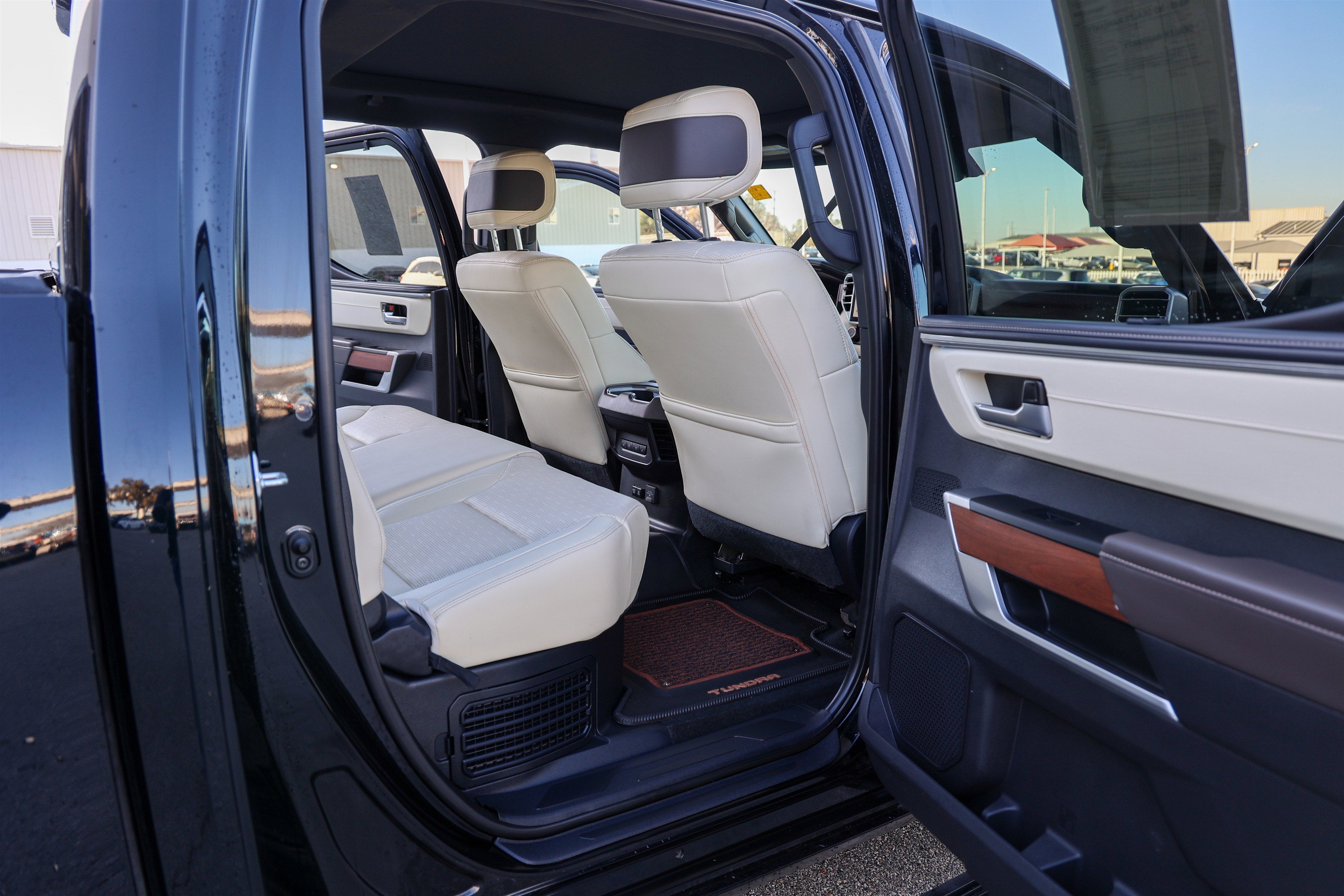 2024 Toyota TUNDRA HV 4X4 1794 Edition Hybrid