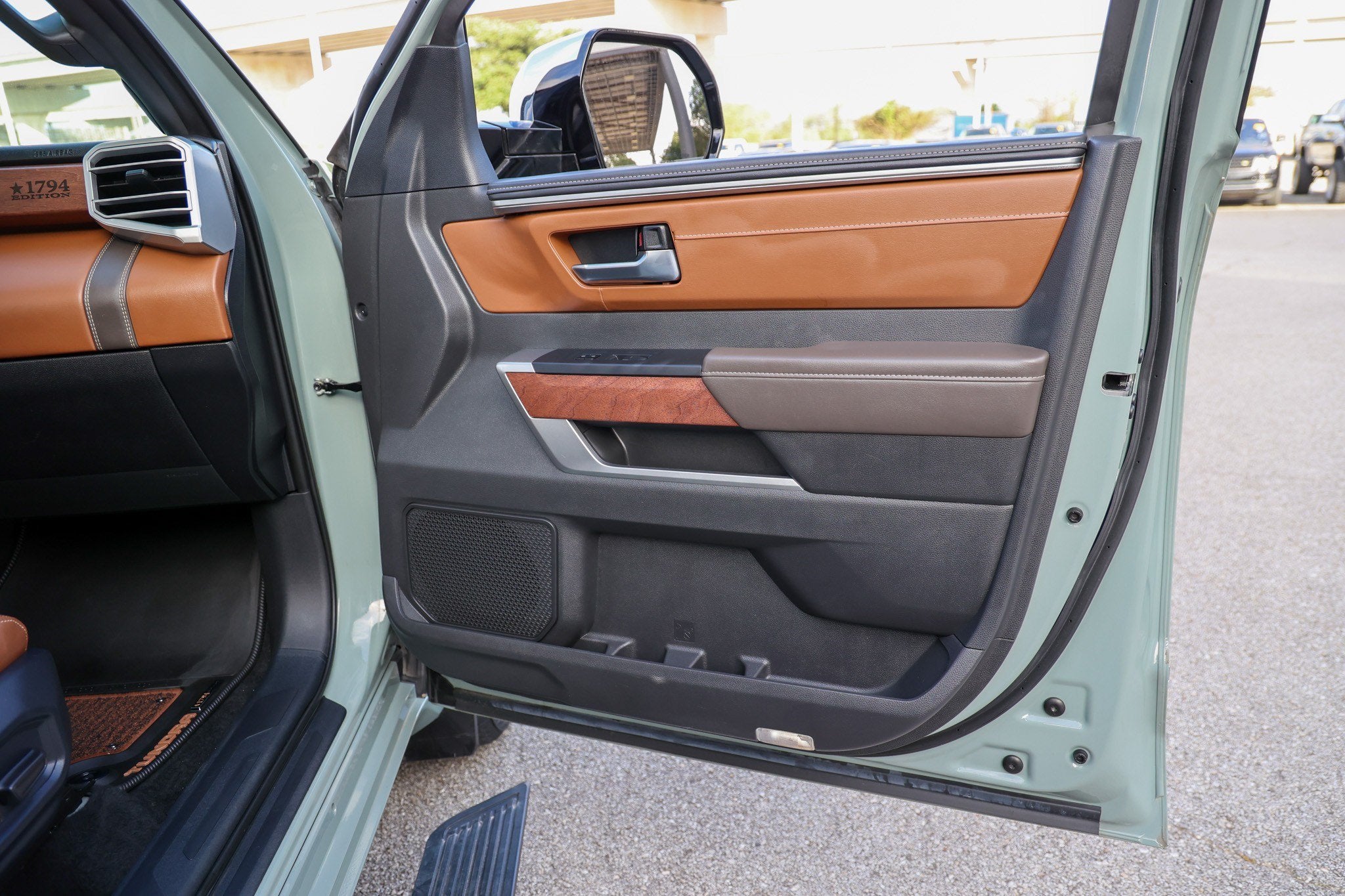 2025 Toyota Tundra i-FORCE MAX 1794 Edition Hybrid
