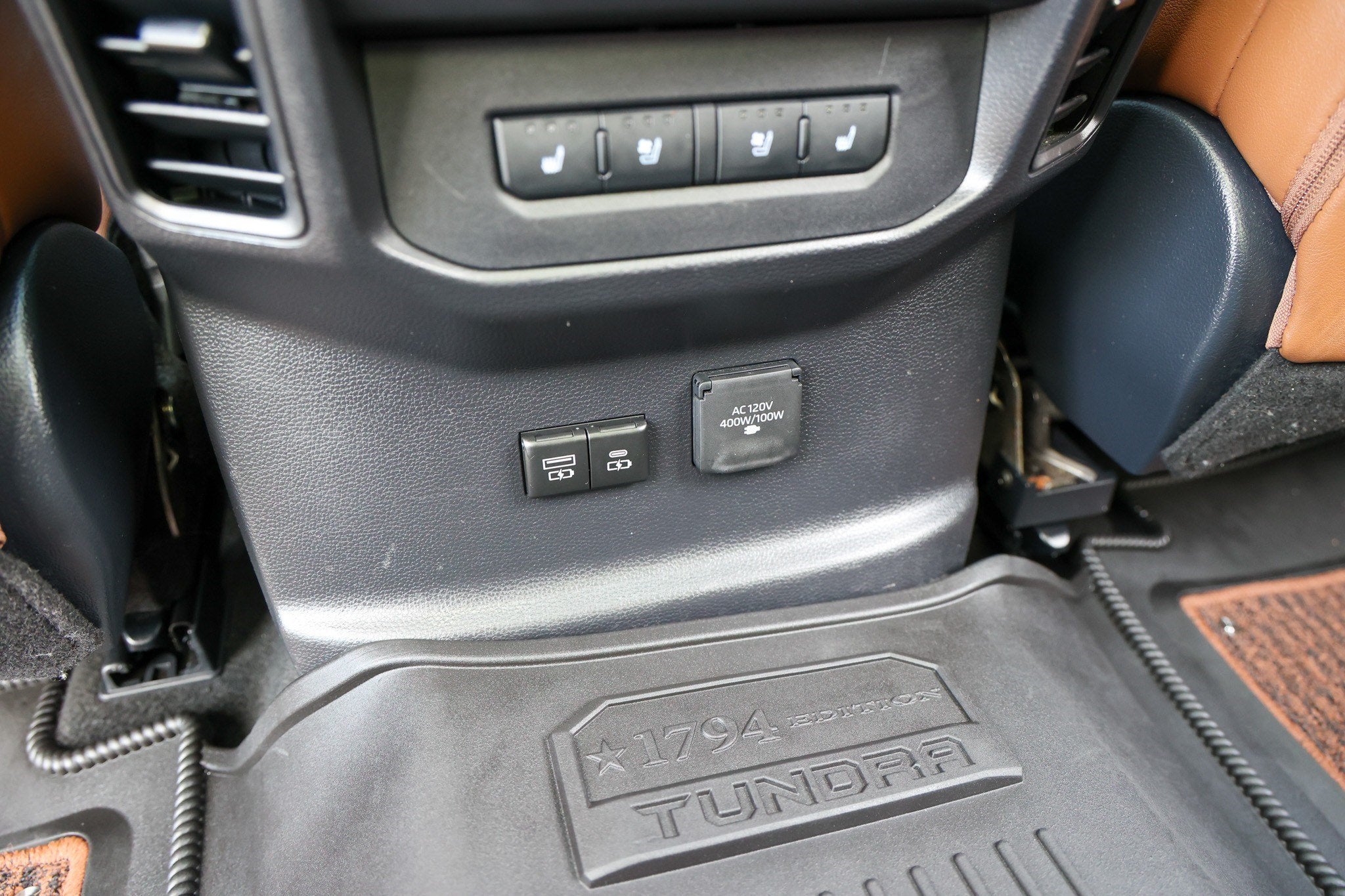 2025 Toyota Tundra i-FORCE MAX 1794 Edition Hybrid
