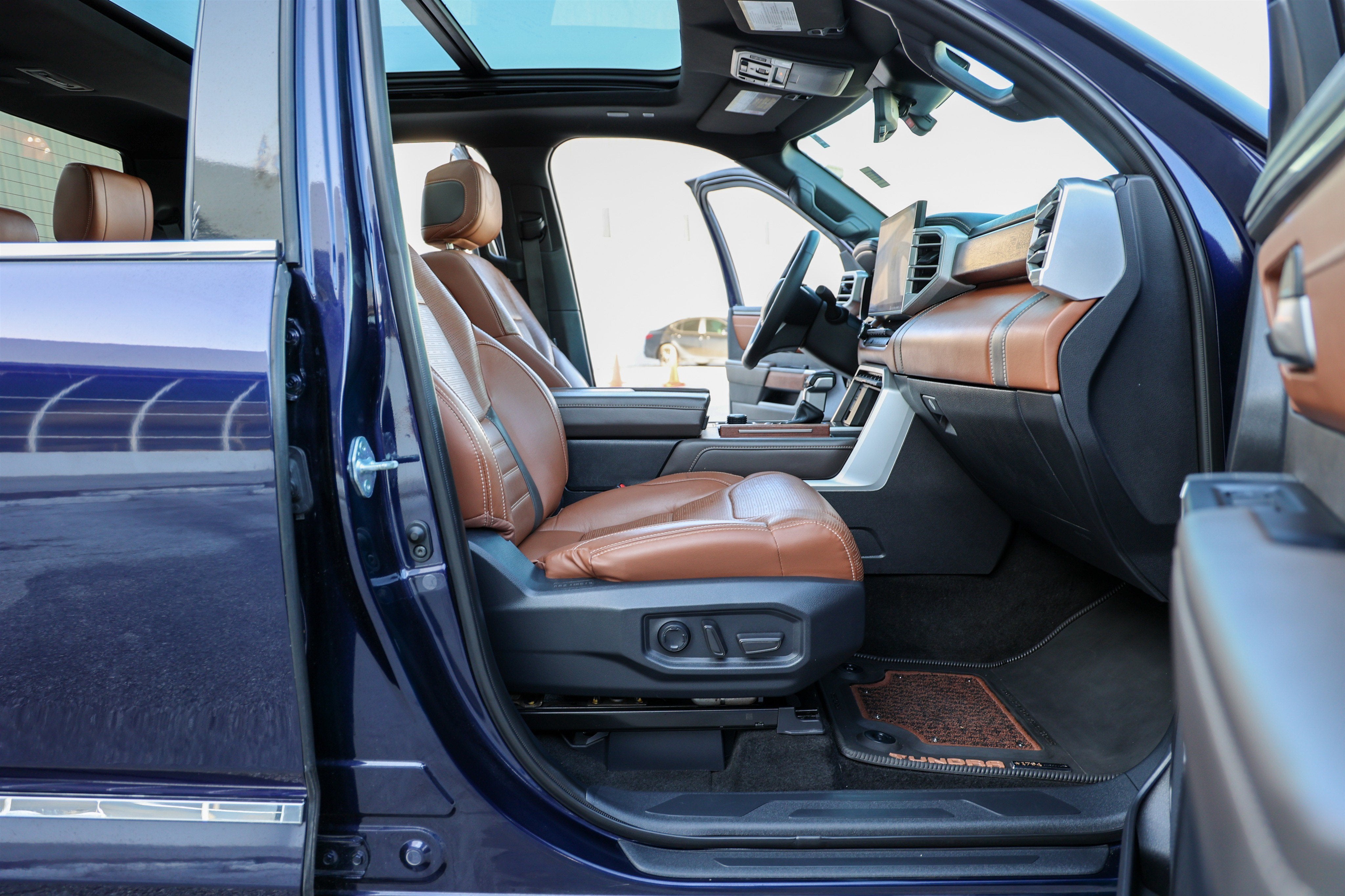 2023 Toyota Tundra i-FORCE MAX 1794 Edition Hybrid