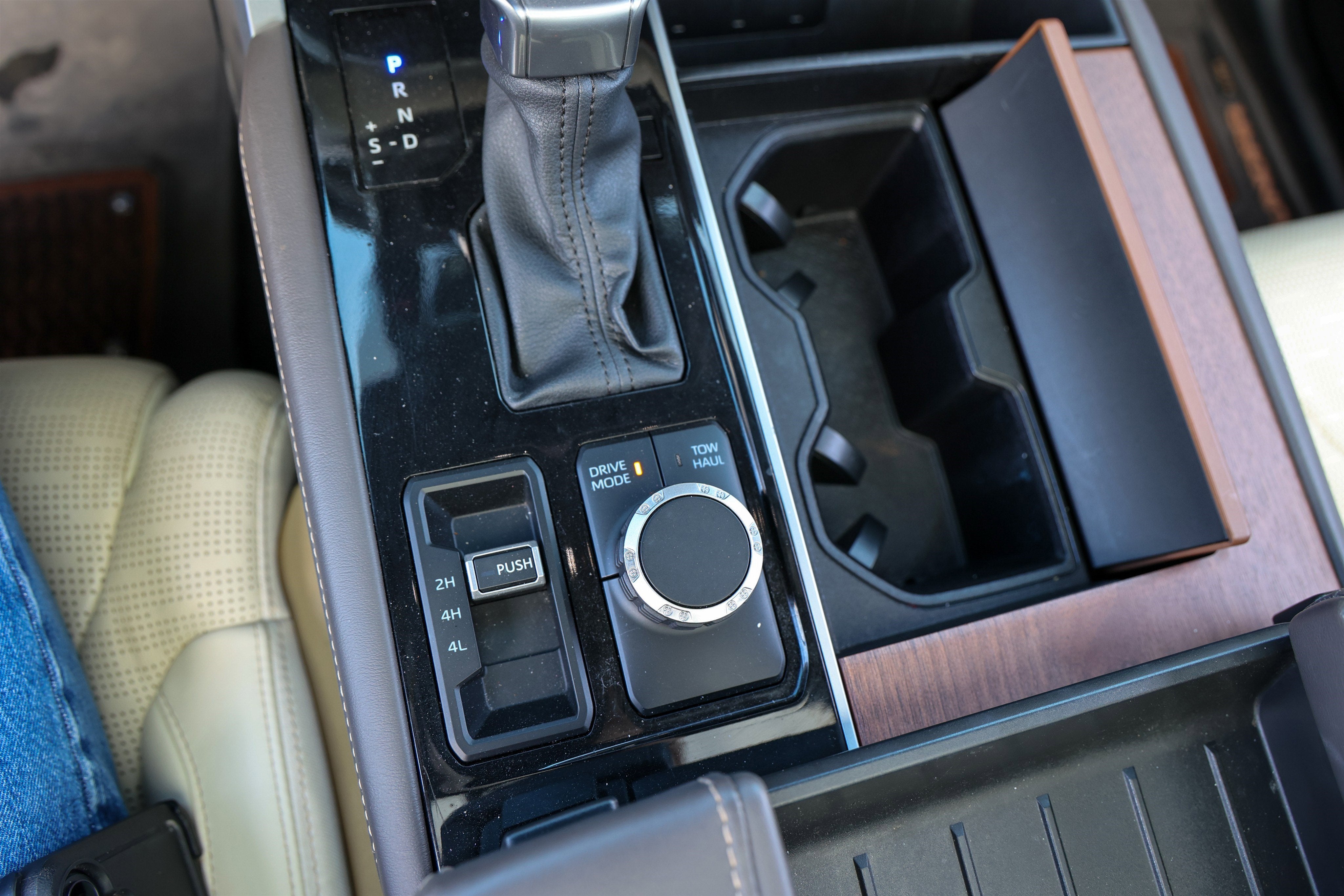 2023 Toyota TUNDRA HV 4X4 1794 Edition Hybrid