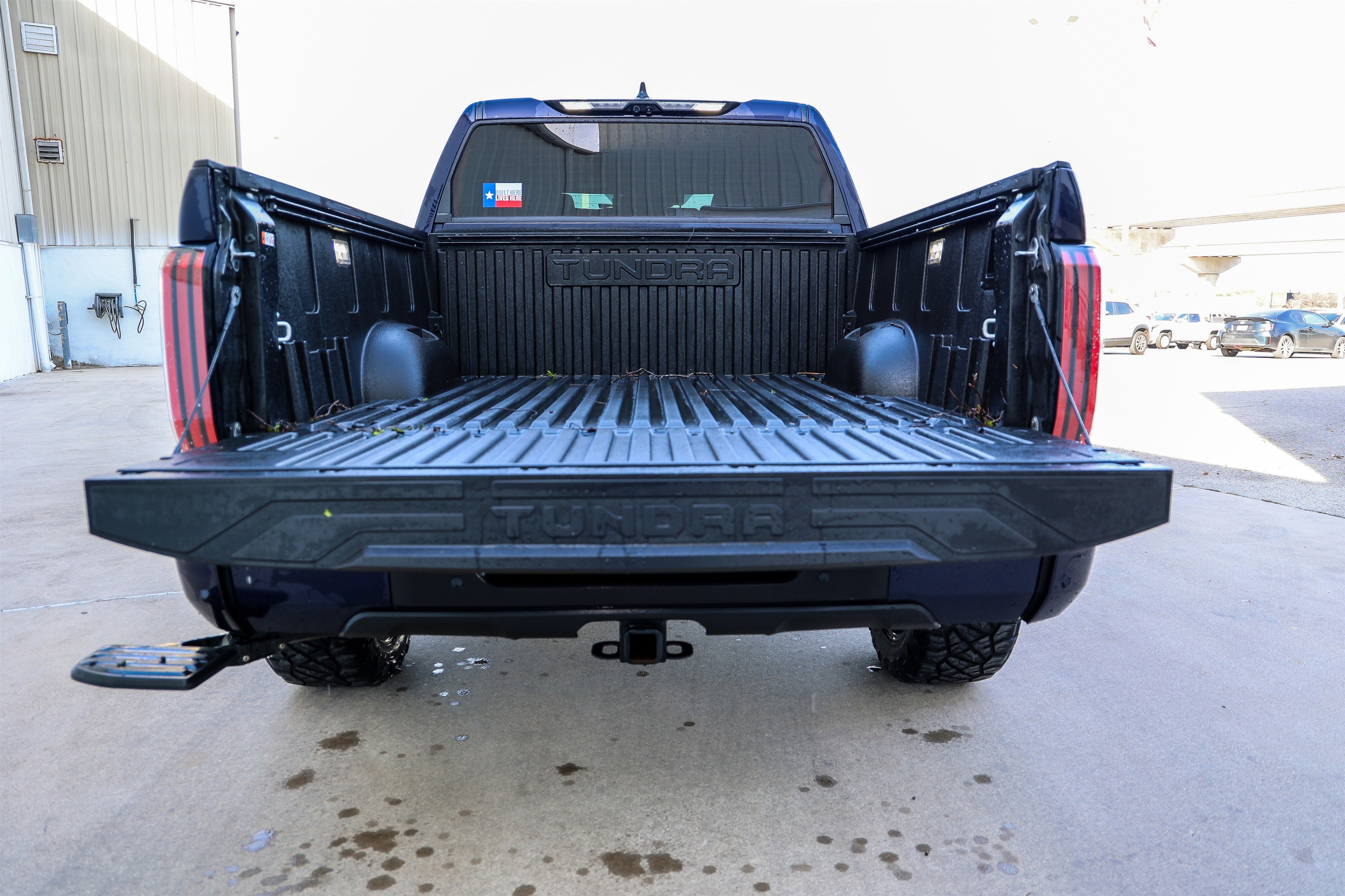 2025 Toyota TUNDRA 4X4 Platinum