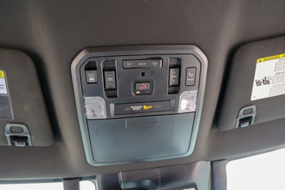 2025 Toyota TUNDRA 4X4 Platinum