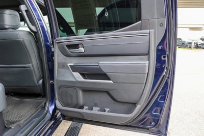 2025 Toyota TUNDRA 4X4 Platinum