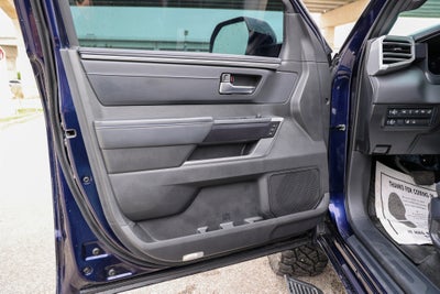 2025 Toyota TUNDRA 4X4 Platinum