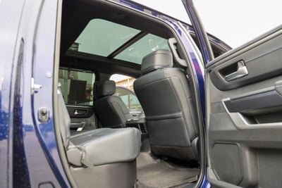 2025 Toyota TUNDRA 4X4 Platinum