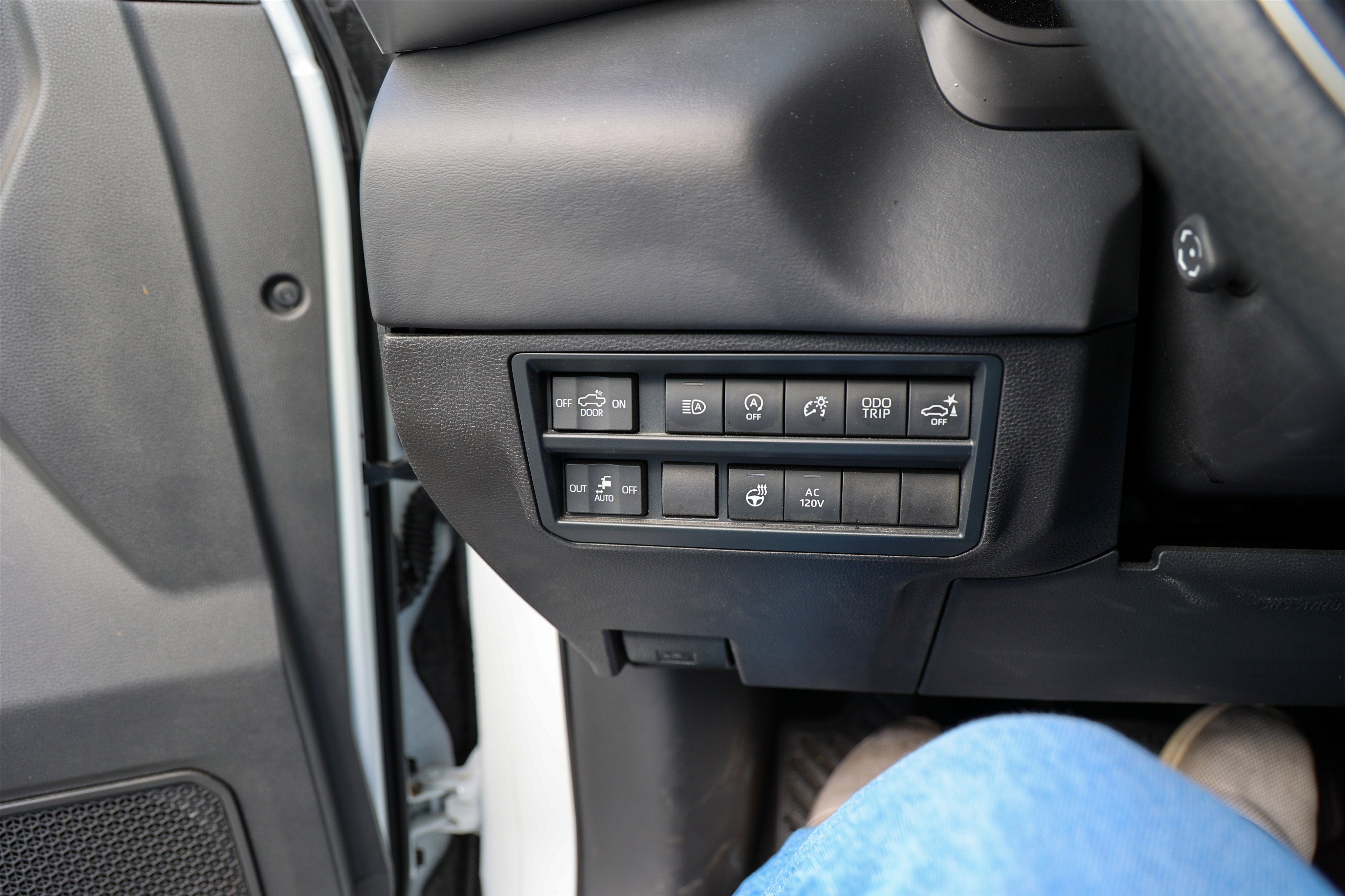 2024 Toyota TUNDRA 4X4 Platinum