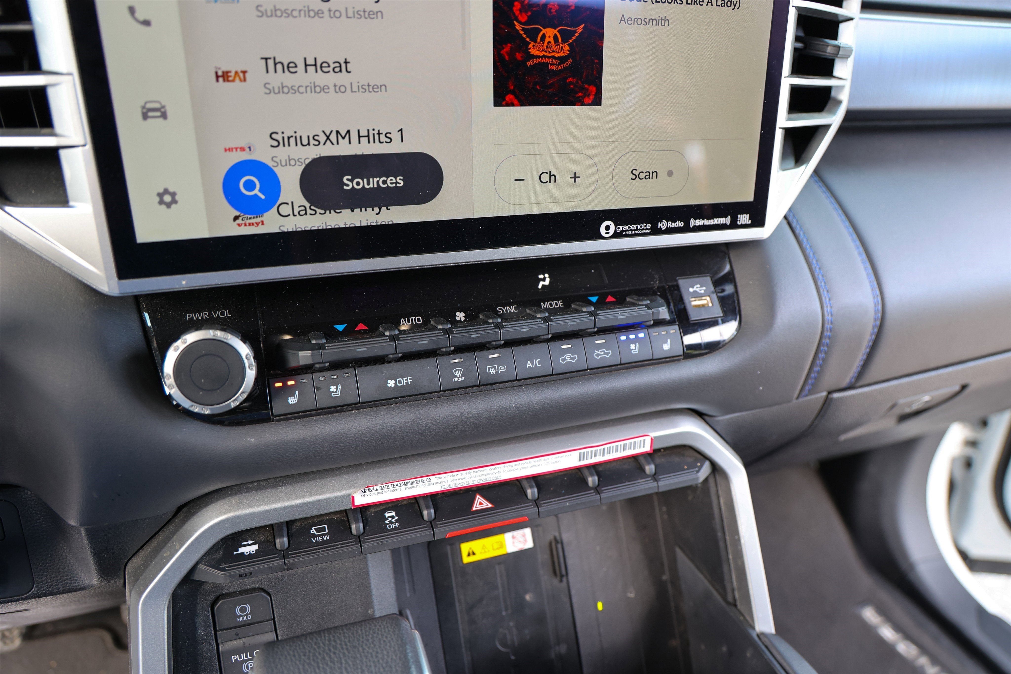 2024 Toyota TUNDRA 4X4 Platinum