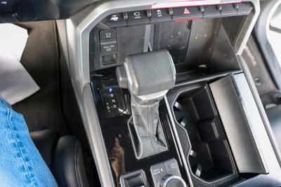 2024 Toyota TUNDRA 4X4 Platinum