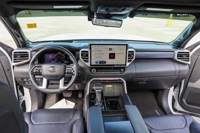 2024 Toyota TUNDRA 4X4 Platinum