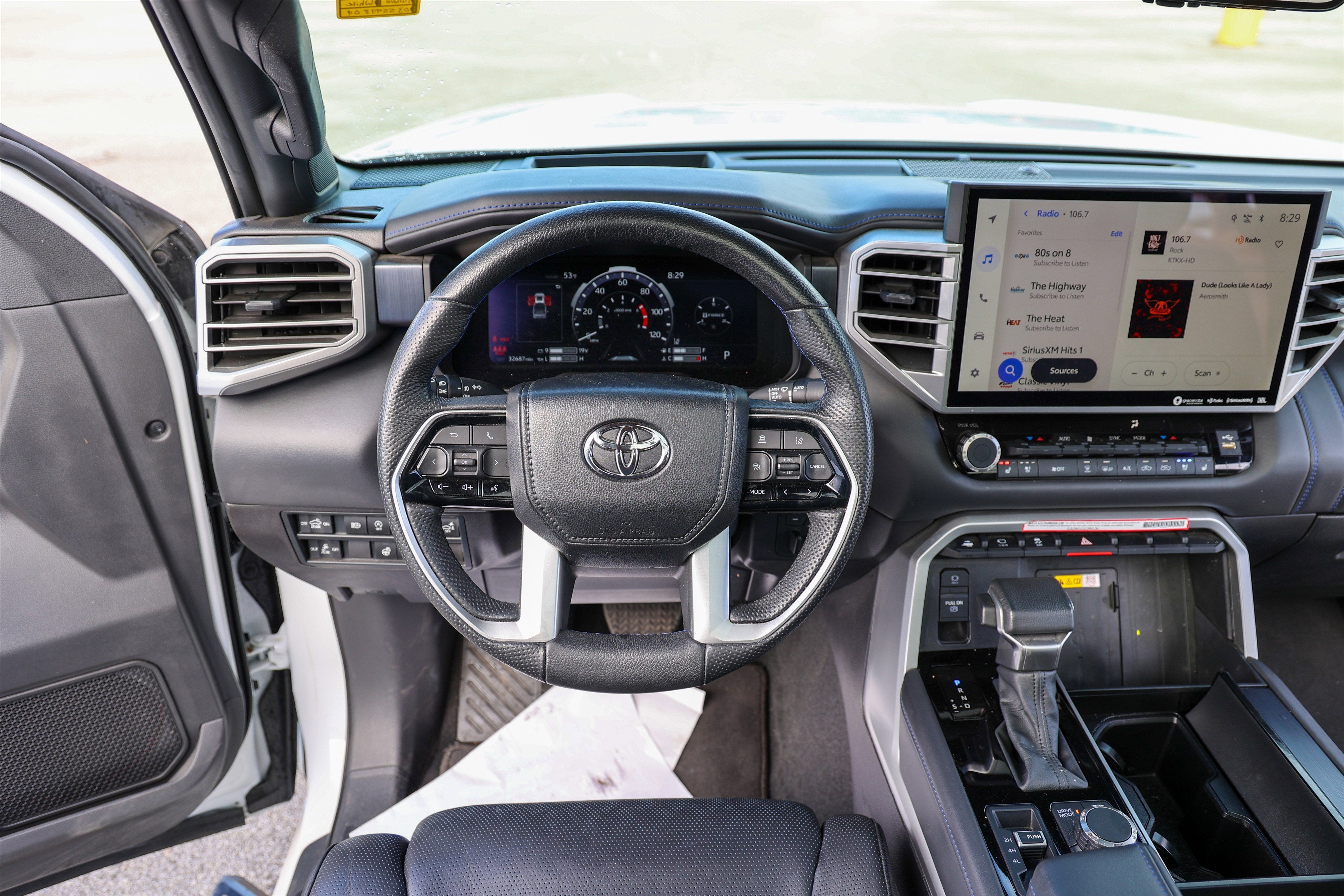 2024 Toyota TUNDRA 4X4 Platinum