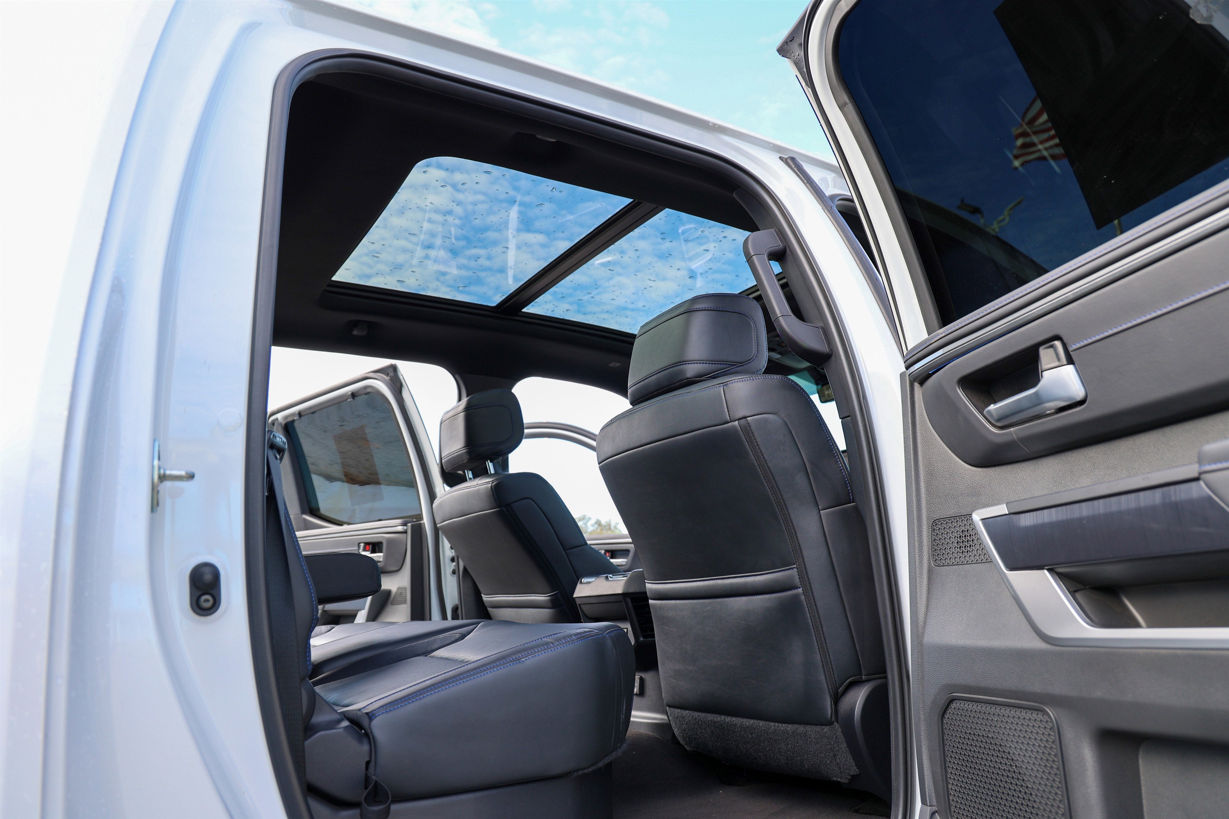 2024 Toyota TUNDRA 4X4 Platinum