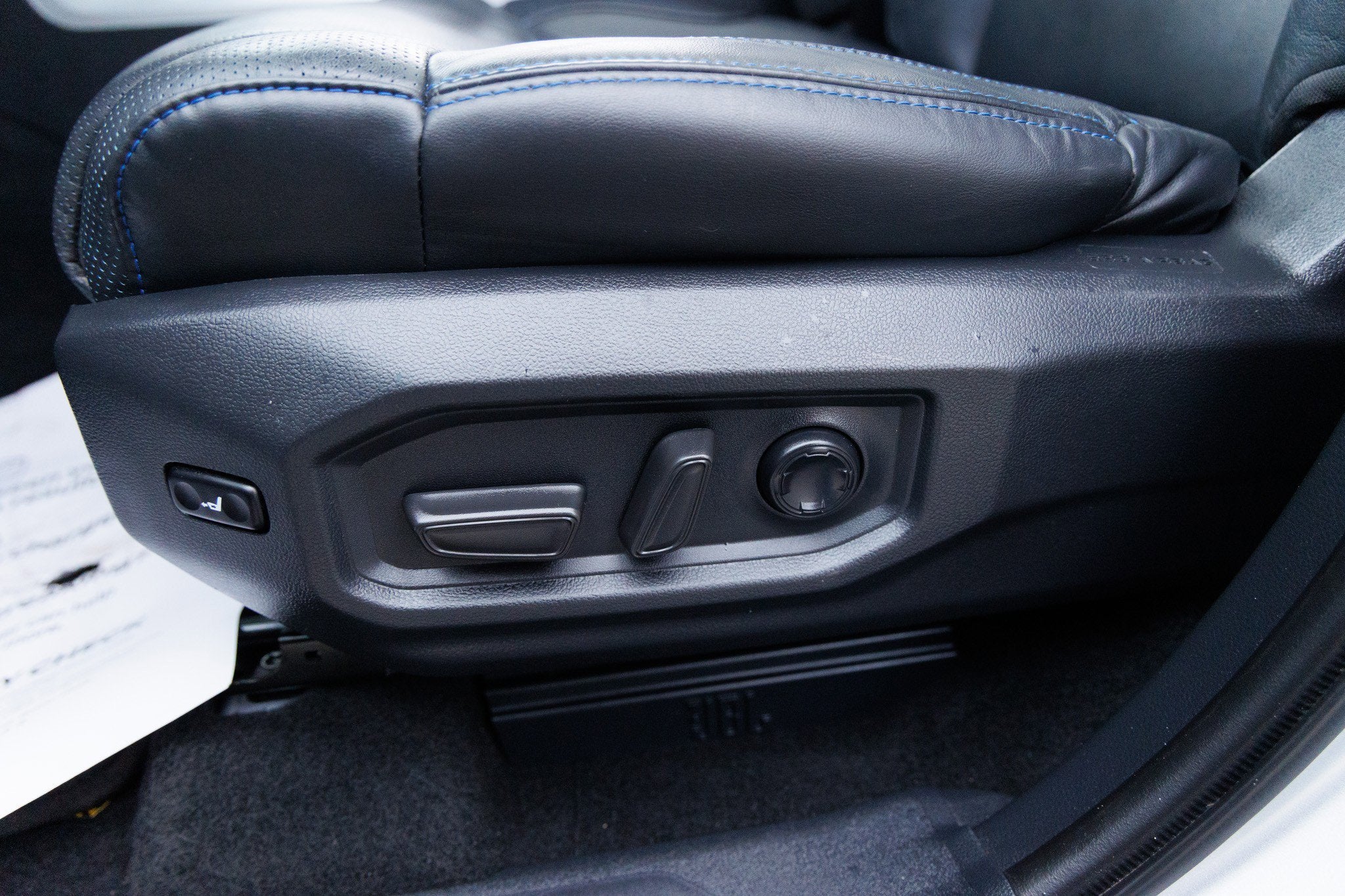 2023 Toyota TUNDRA 4X4 Platinum