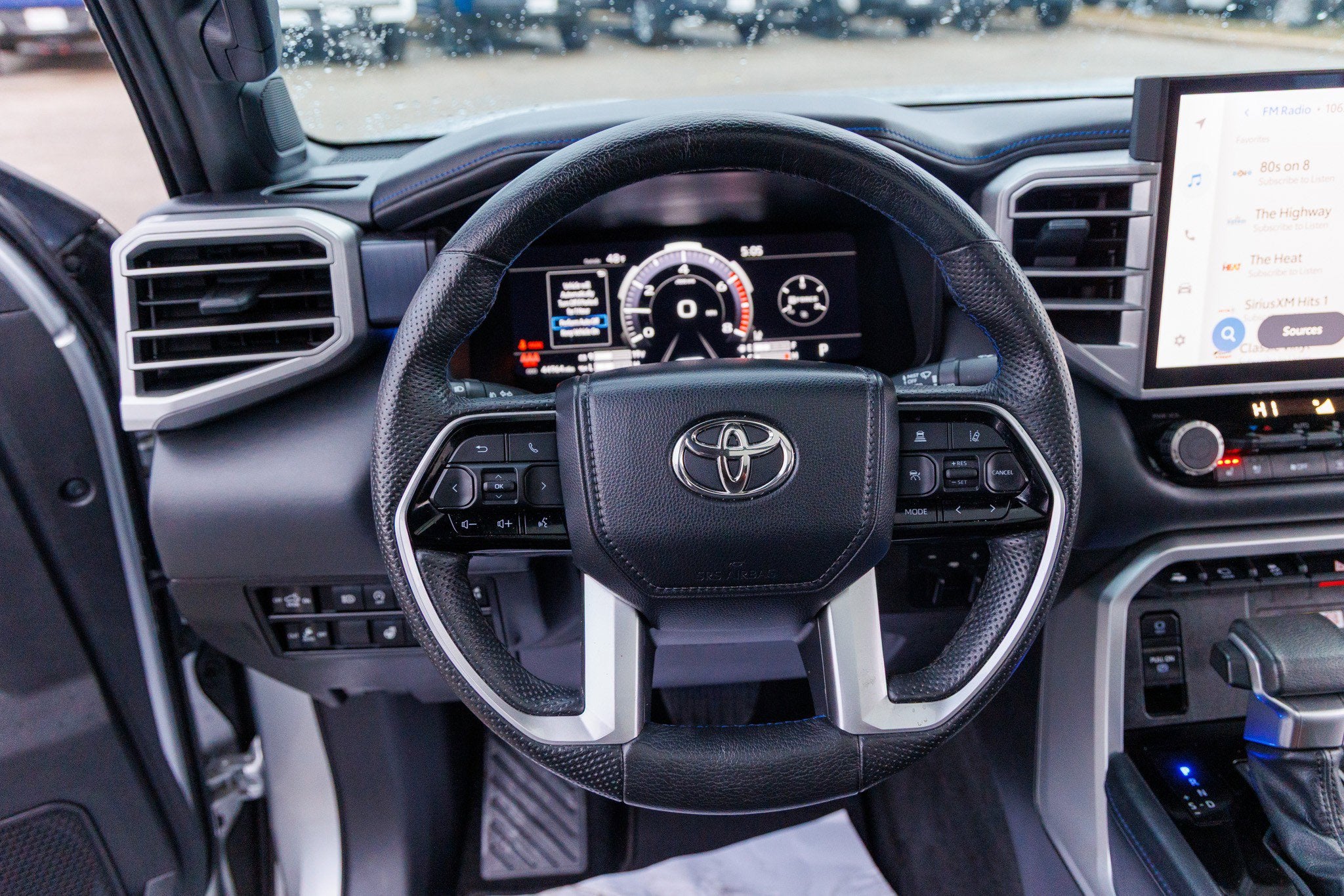 2023 Toyota TUNDRA 4X4 Platinum