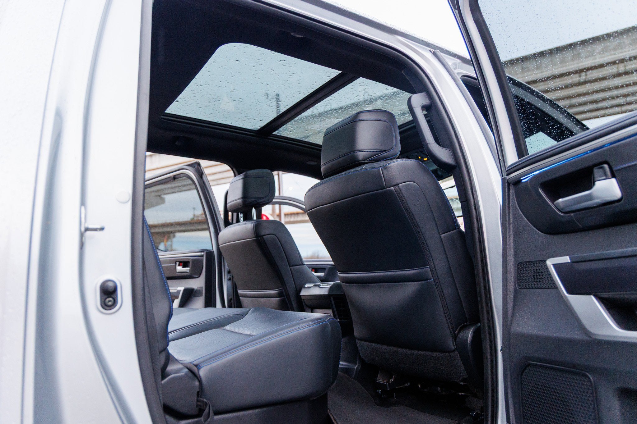 2023 Toyota TUNDRA 4X4 Platinum