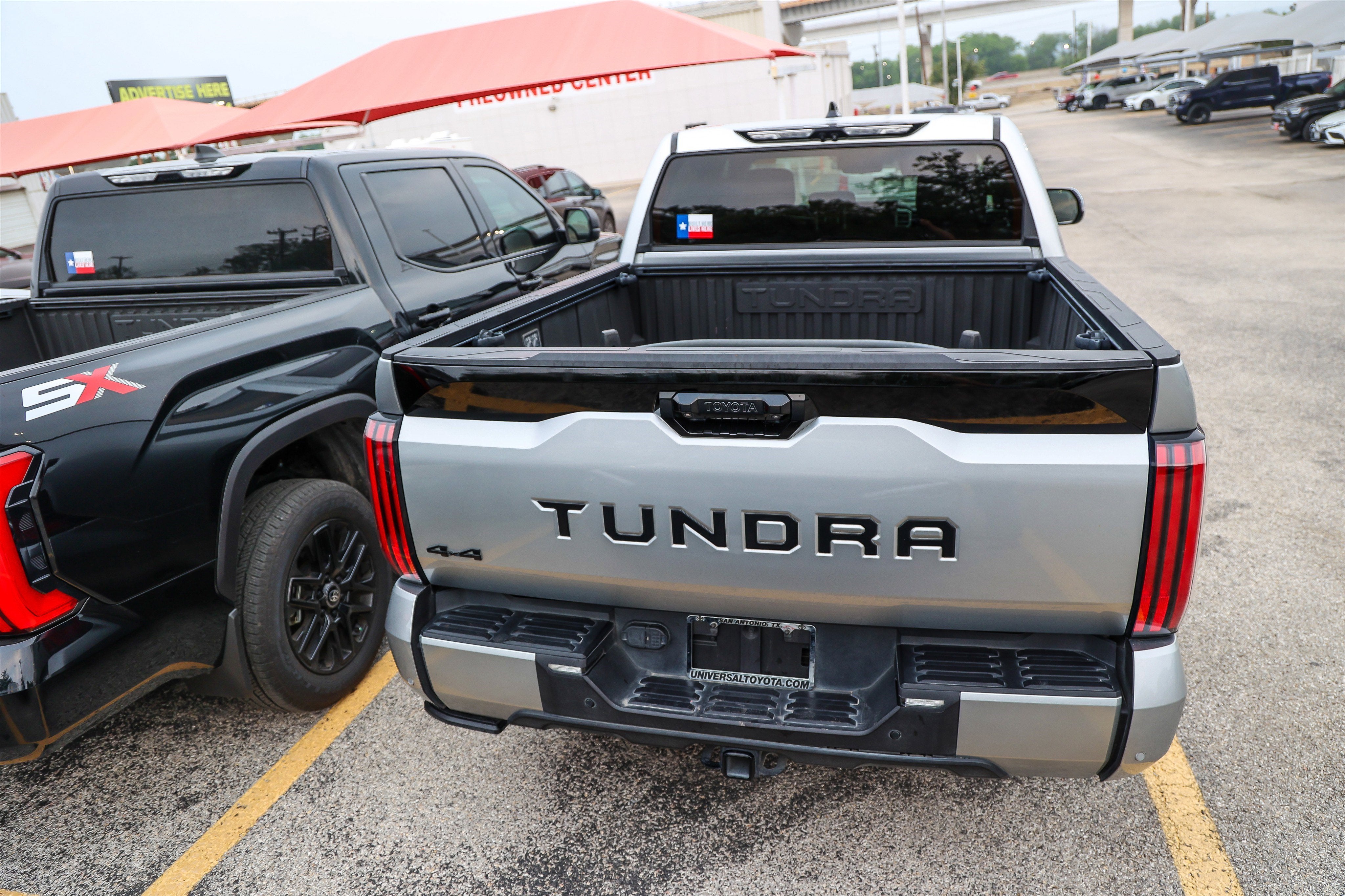2023 Toyota Tundra 4WD Platinum