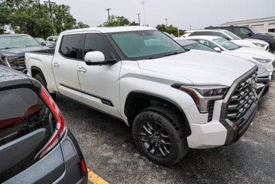 2022 Toyota Tundra Platinum