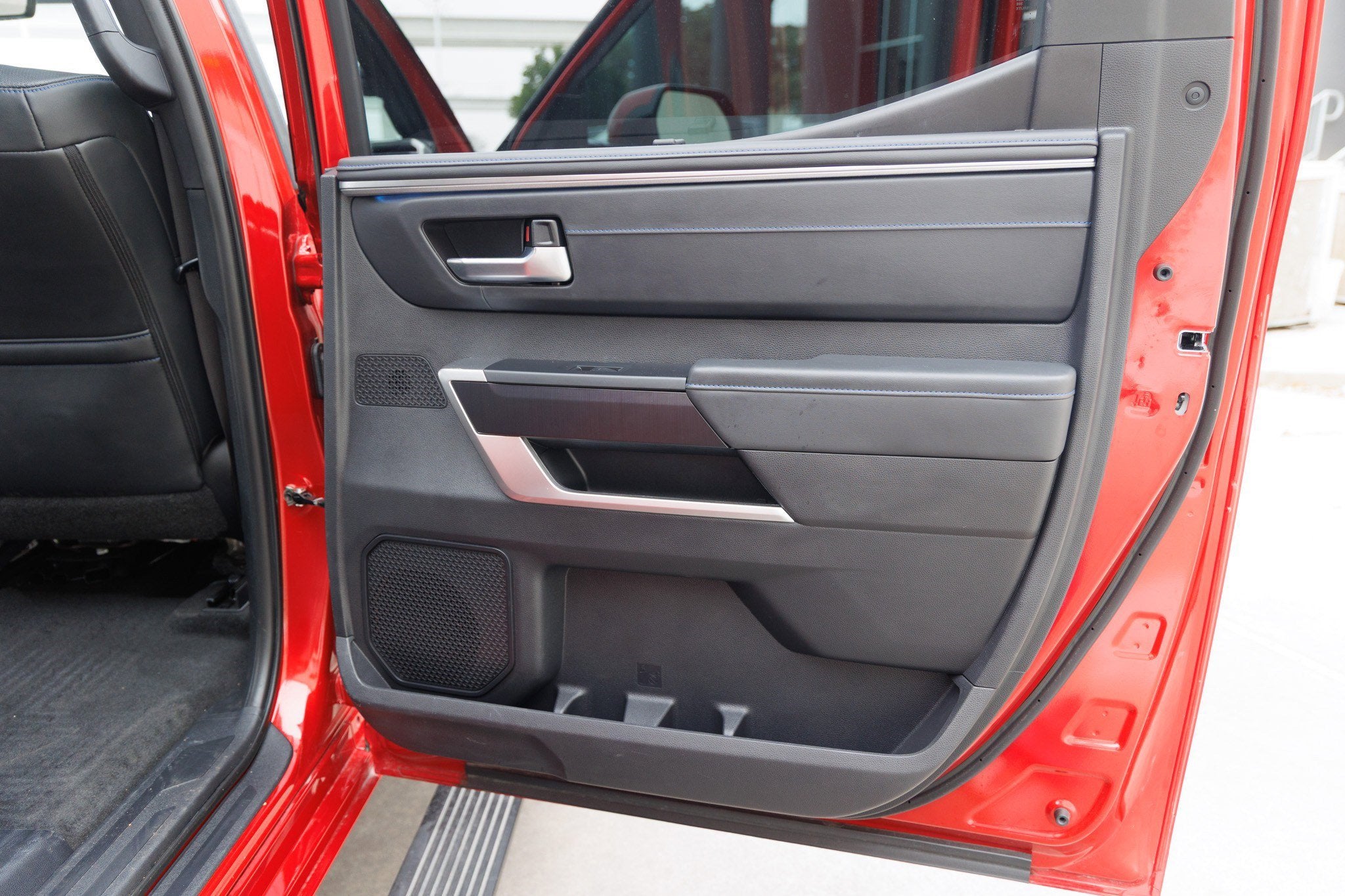 2023 Toyota TUNDRA HV 4X2 Platinum Hybrid