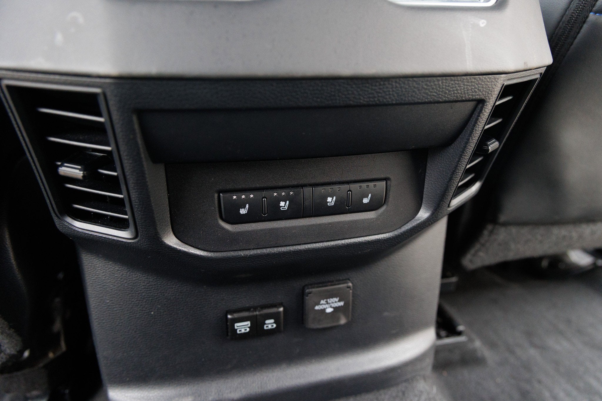 2023 Toyota TUNDRA HV 4X2 Platinum Hybrid