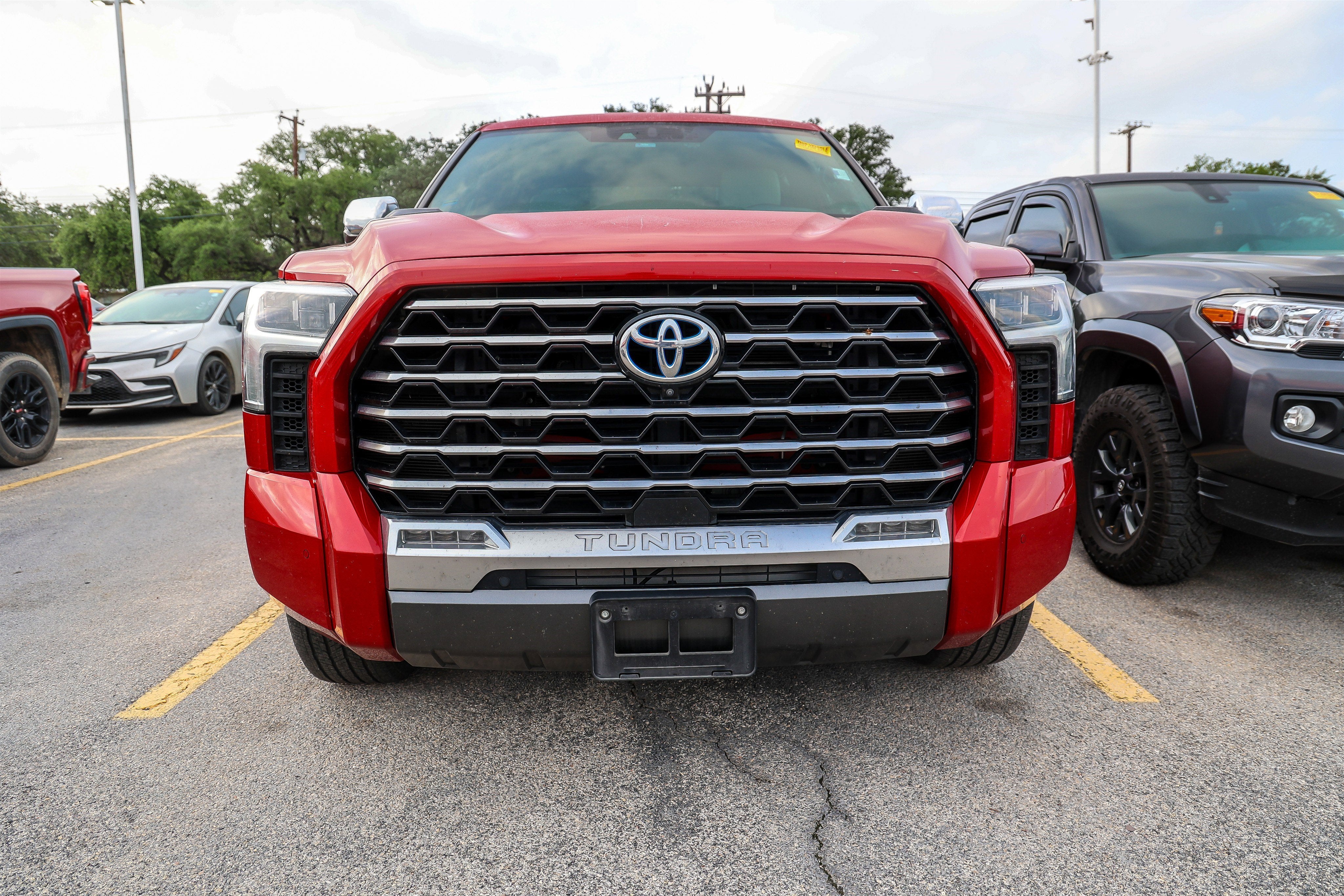2023 Toyota Tundra i-FORCE MAX Capstone Hybrid
