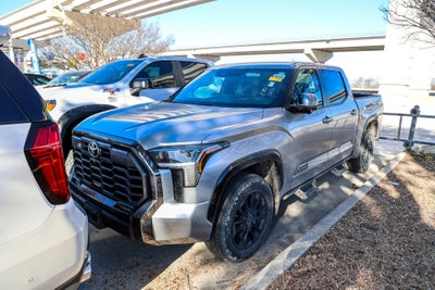 2025 Toyota TUNDRA 4X4 Platinum