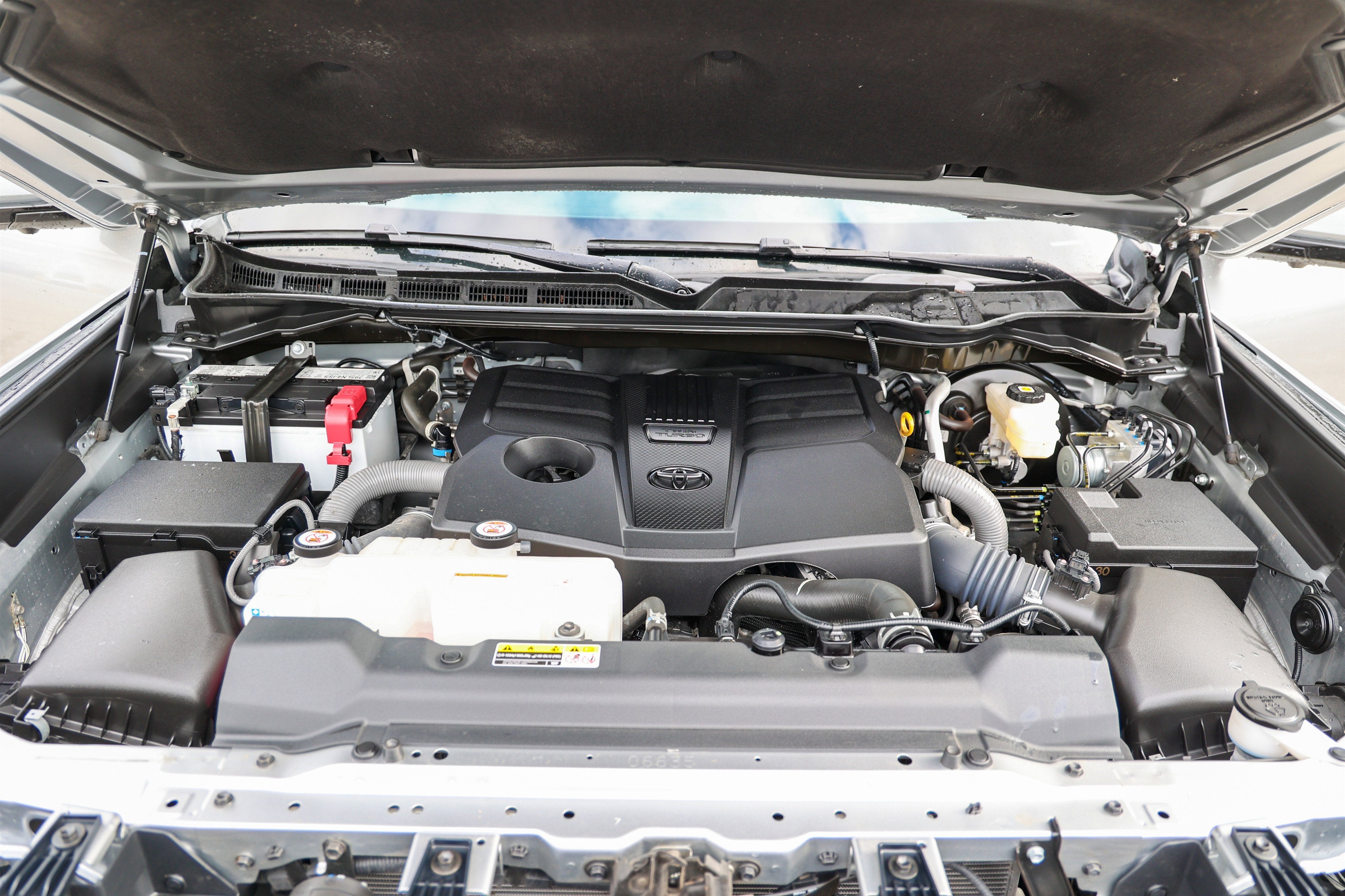 2025 Toyota TUNDRA 4X4 Platinum