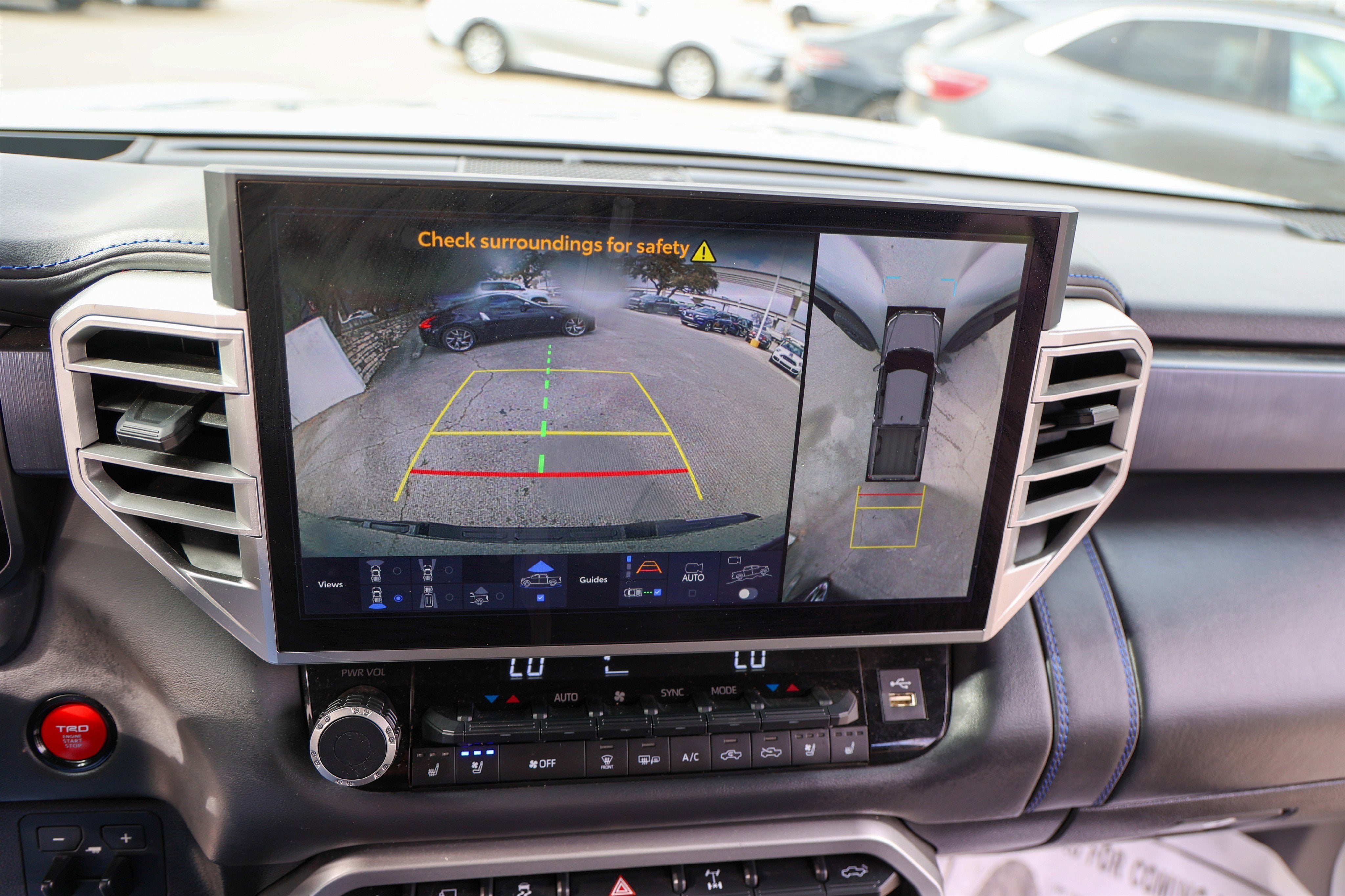 2025 Toyota TUNDRA 4X4 Platinum