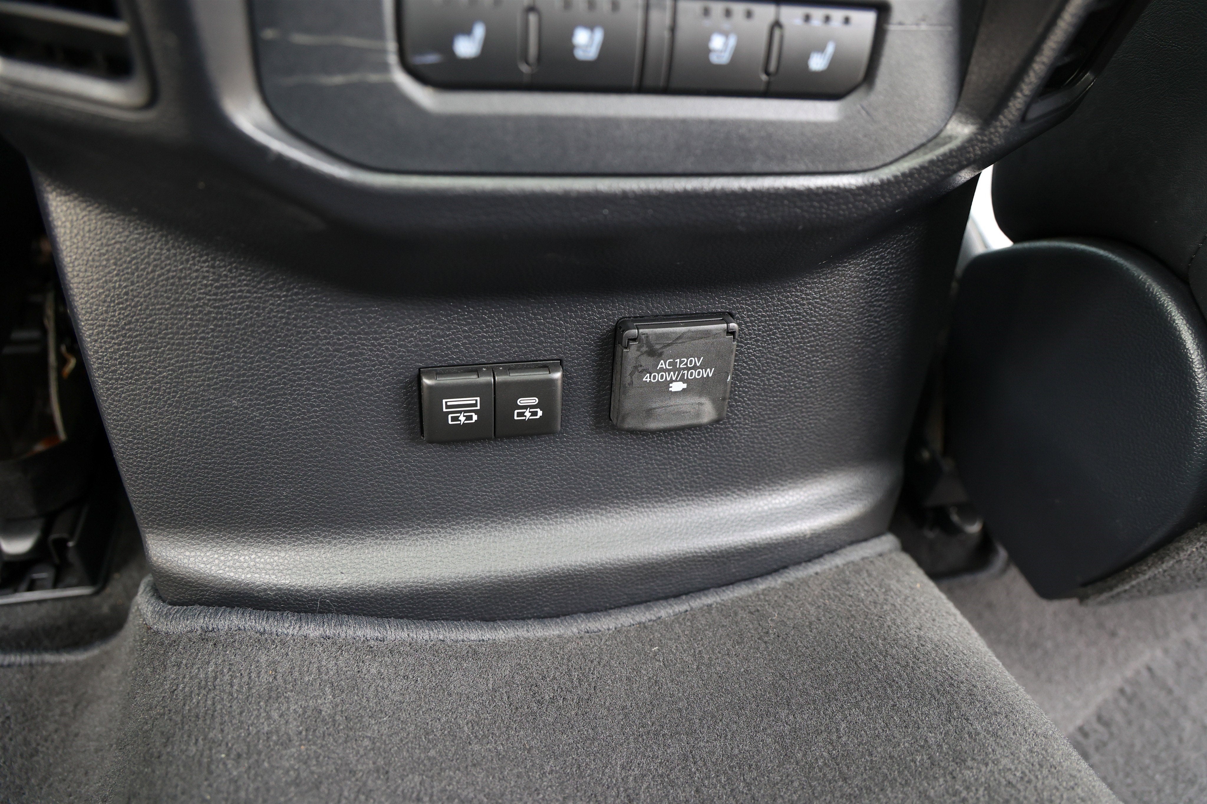 2025 Toyota TUNDRA 4X4 Platinum