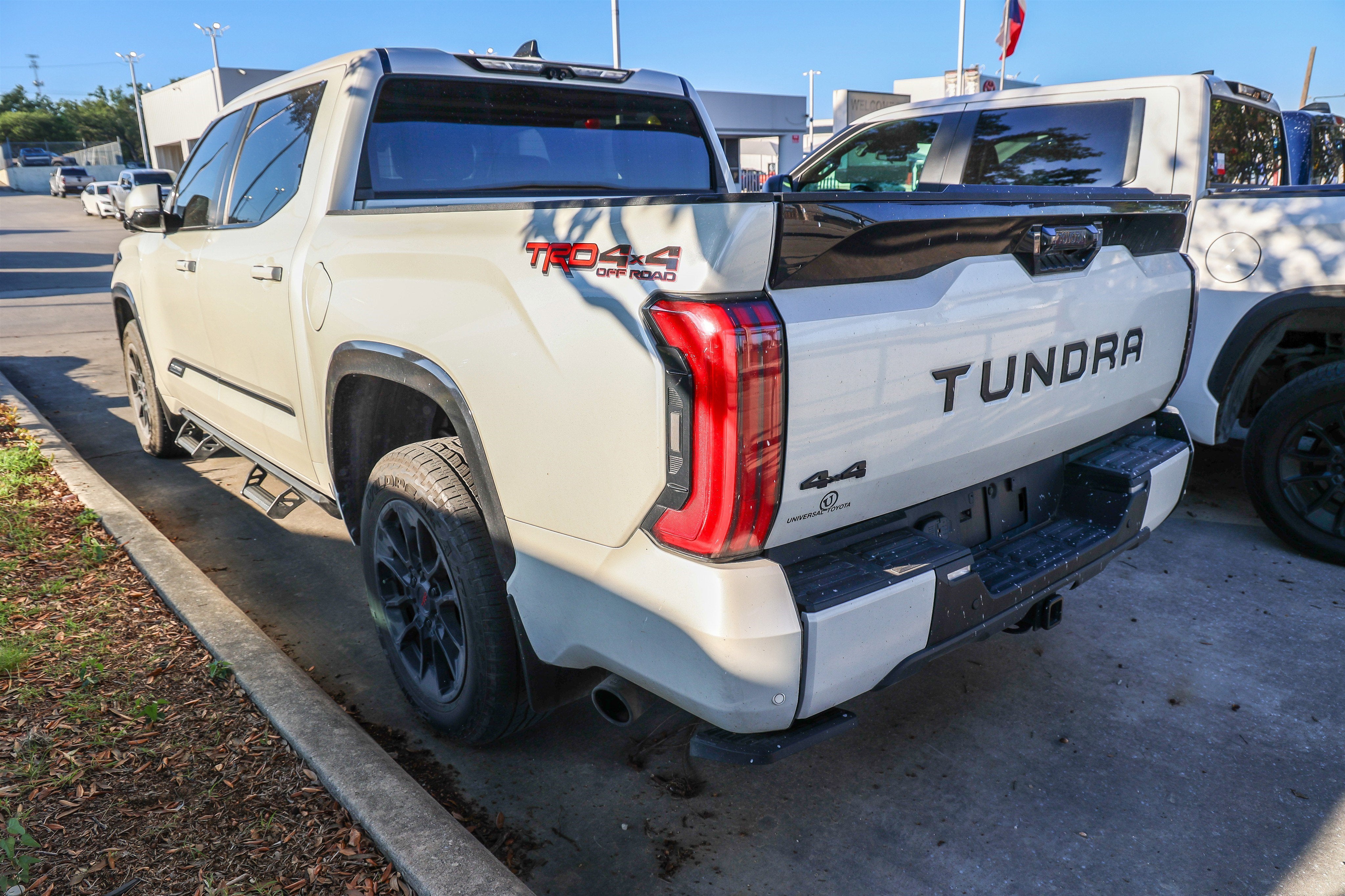 2024 Toyota Tundra 4WD Platinum Hybrid