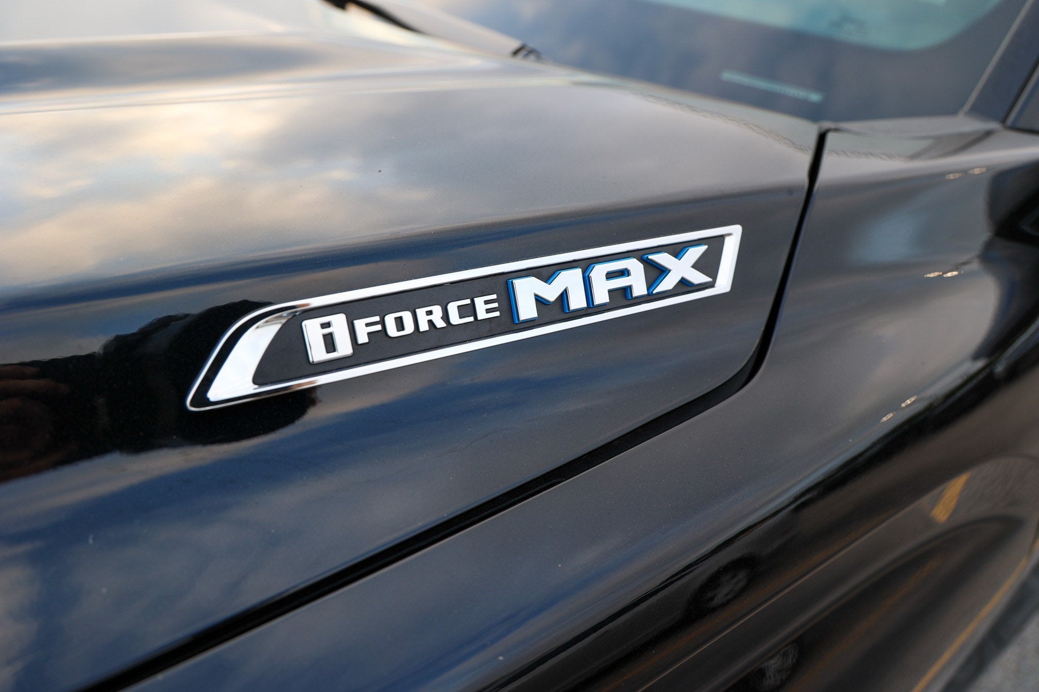 2026 Toyota Tundra i-FORCE MAX Limited Hybrid