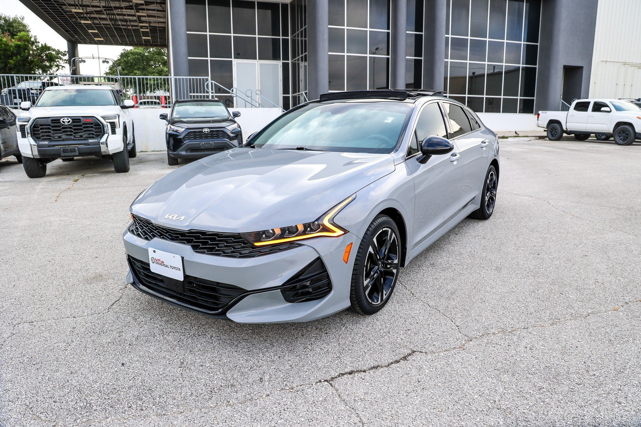 2024 Kia K5 GT-Line