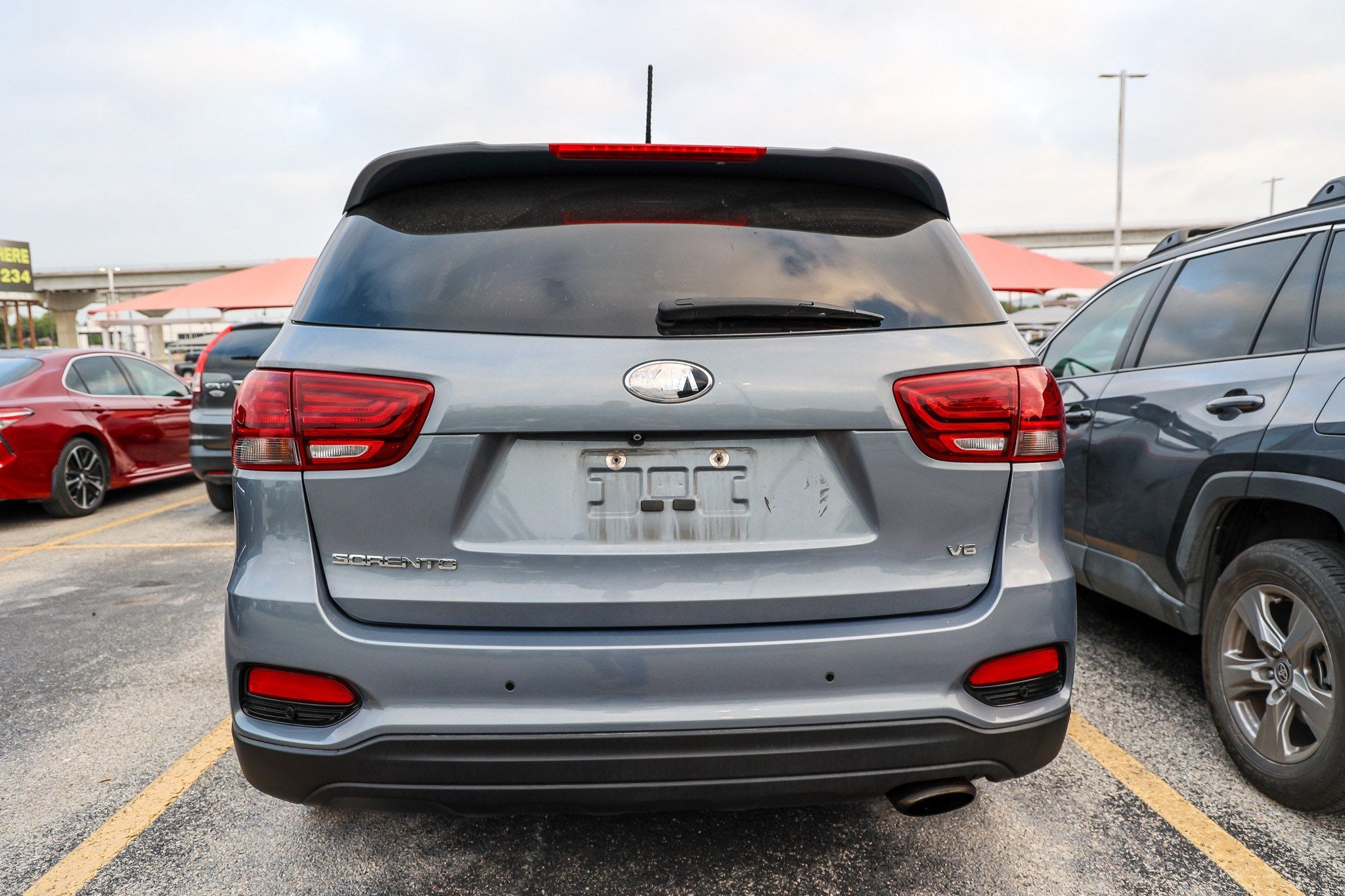 2019 Kia Sorento S V6