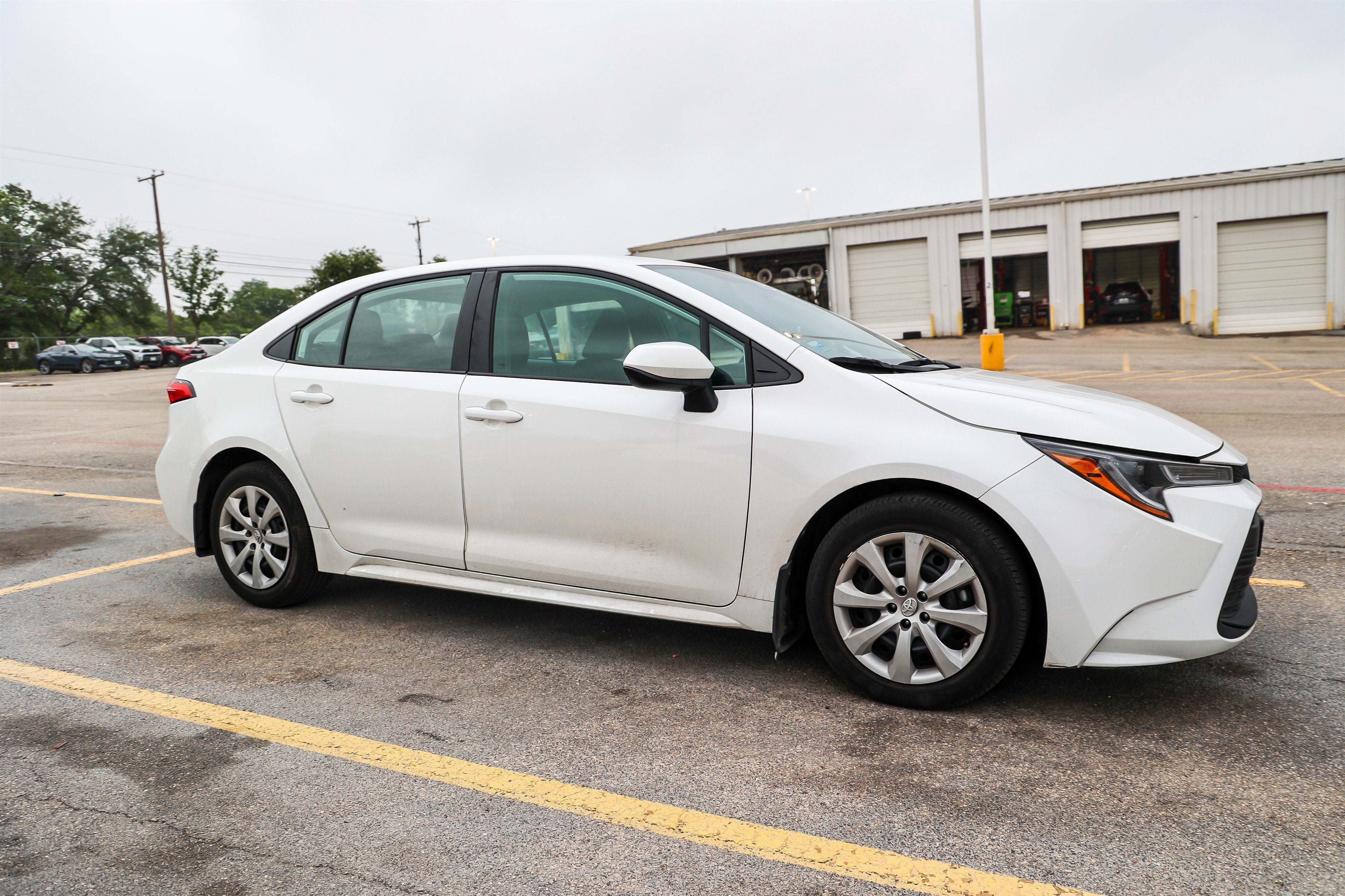 2025 Toyota COROLLA LE