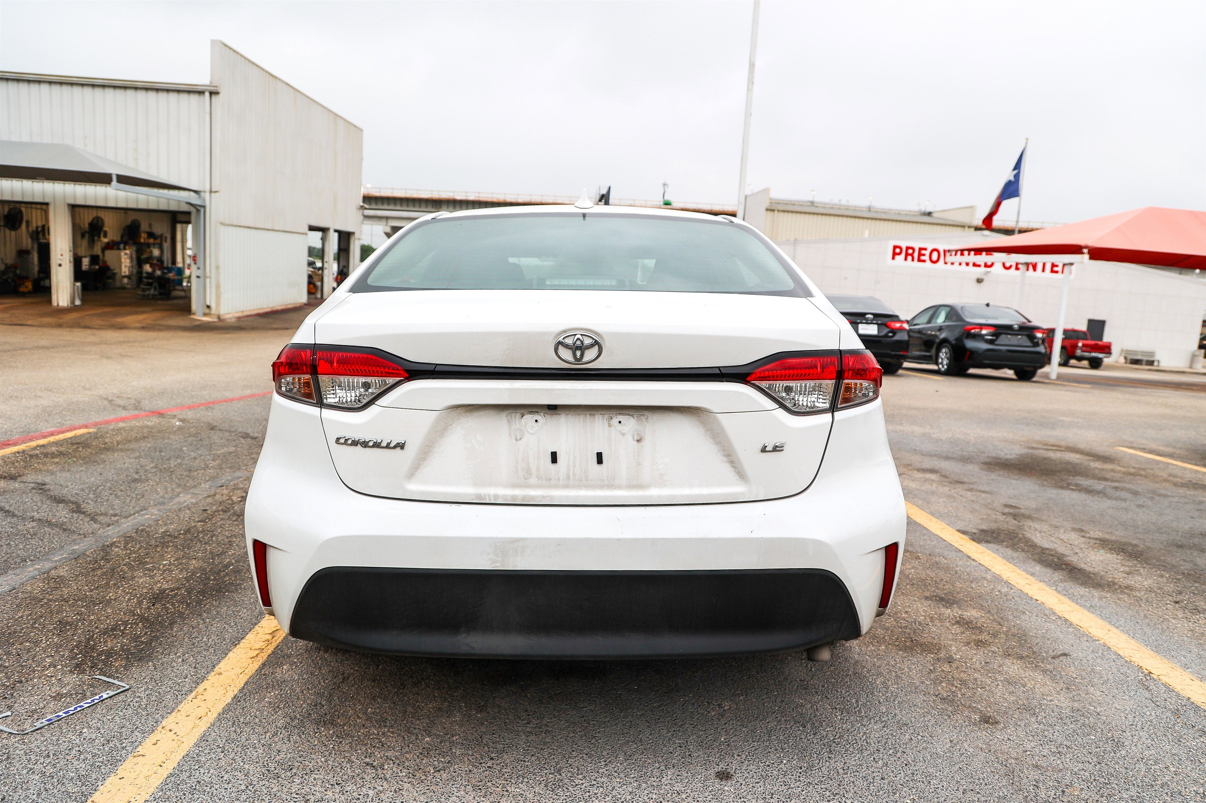 2025 Toyota COROLLA LE
