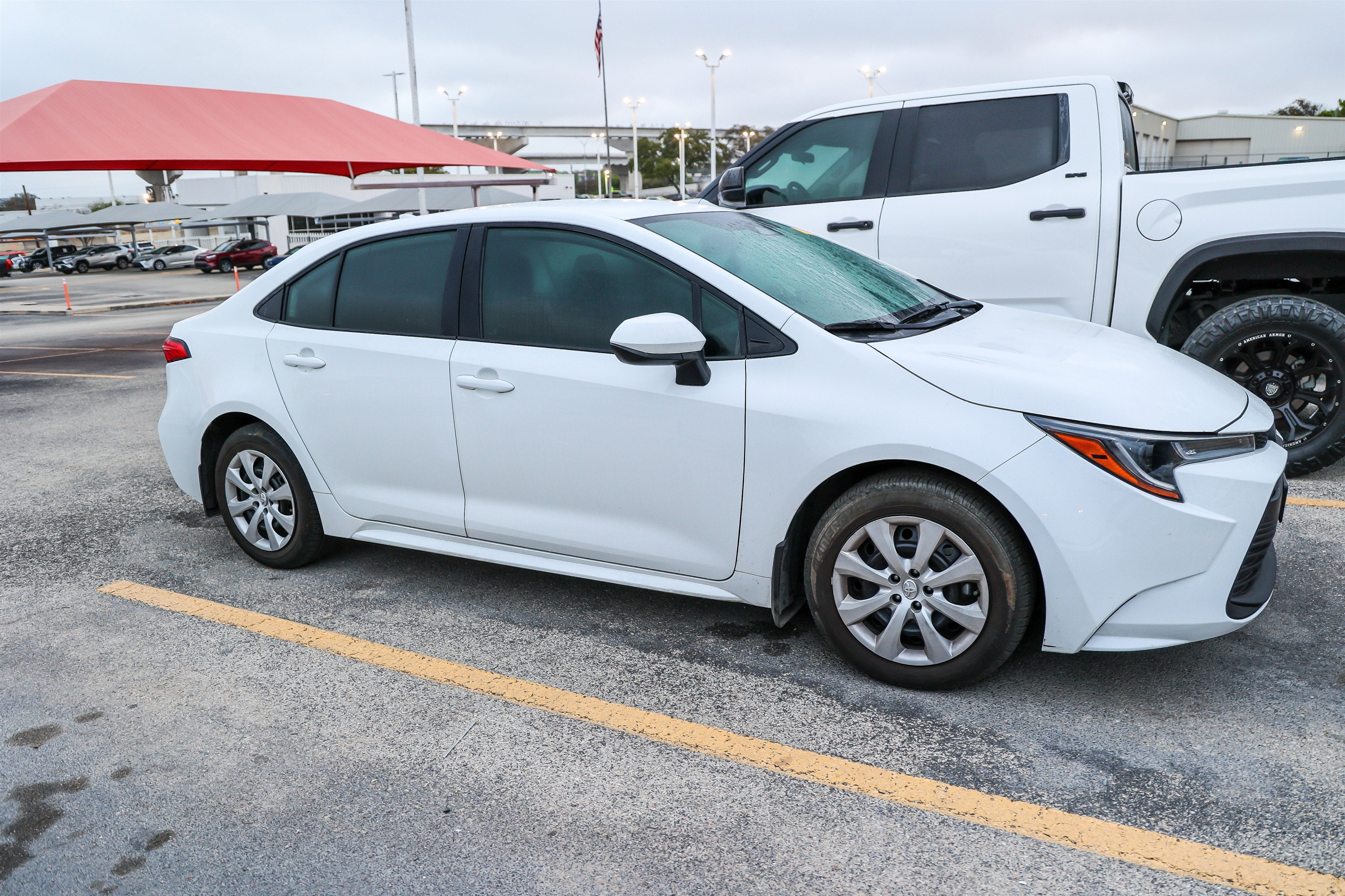 2025 Toyota COROLLA LE