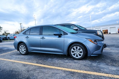 2025 Toyota COROLLA LE