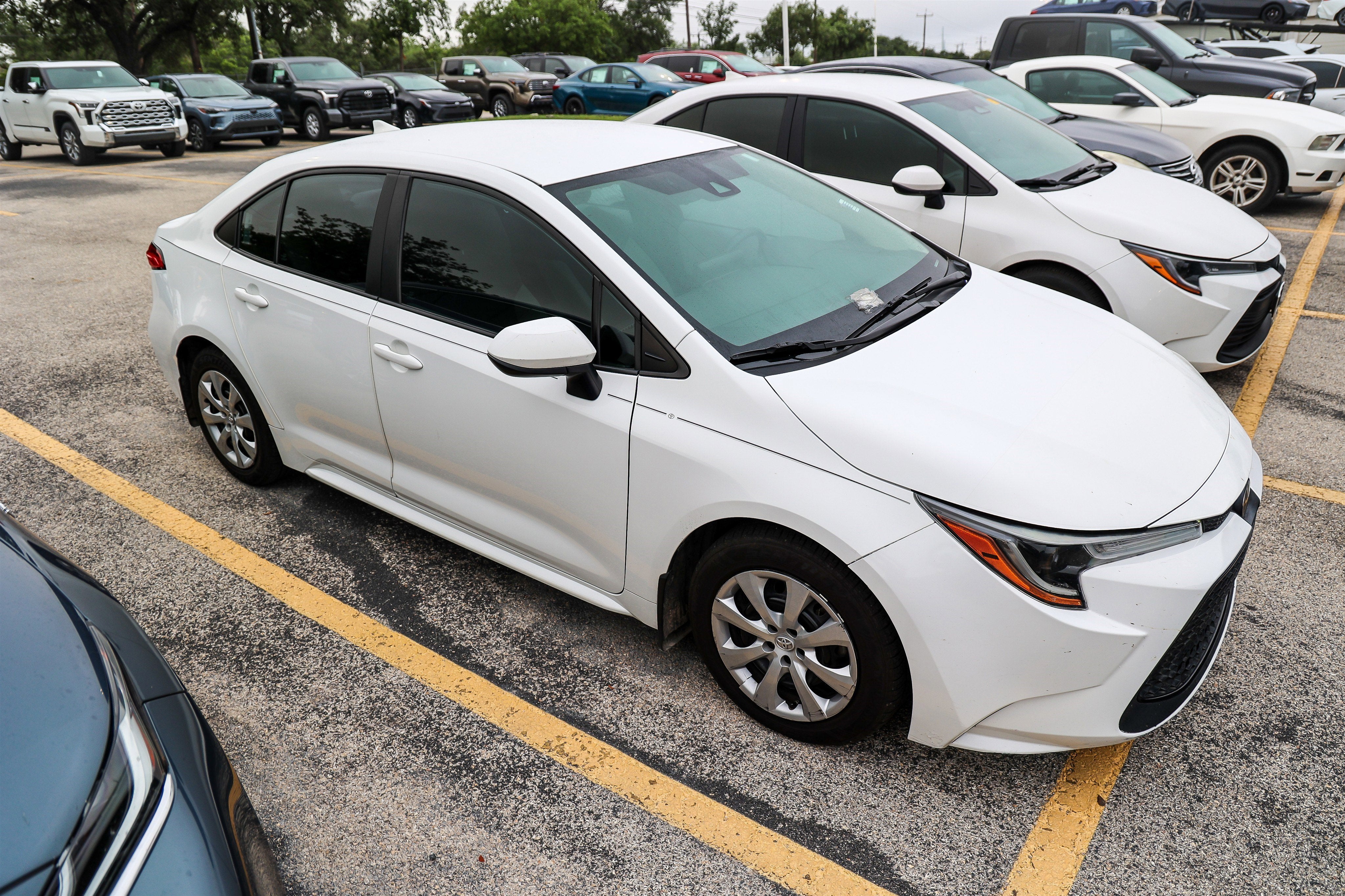 2022 Toyota Corolla LE
