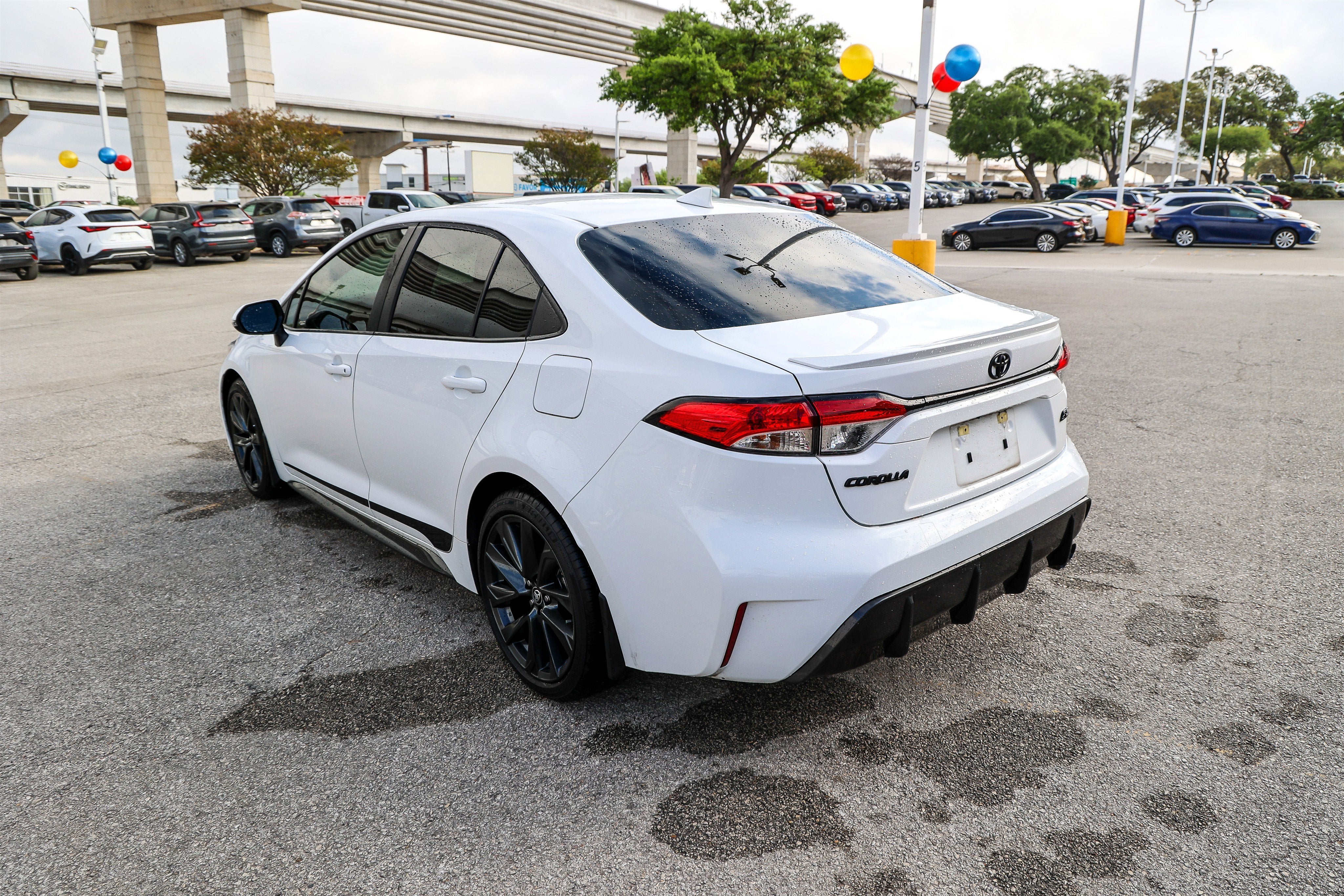 2026 Toyota COROLLA SE