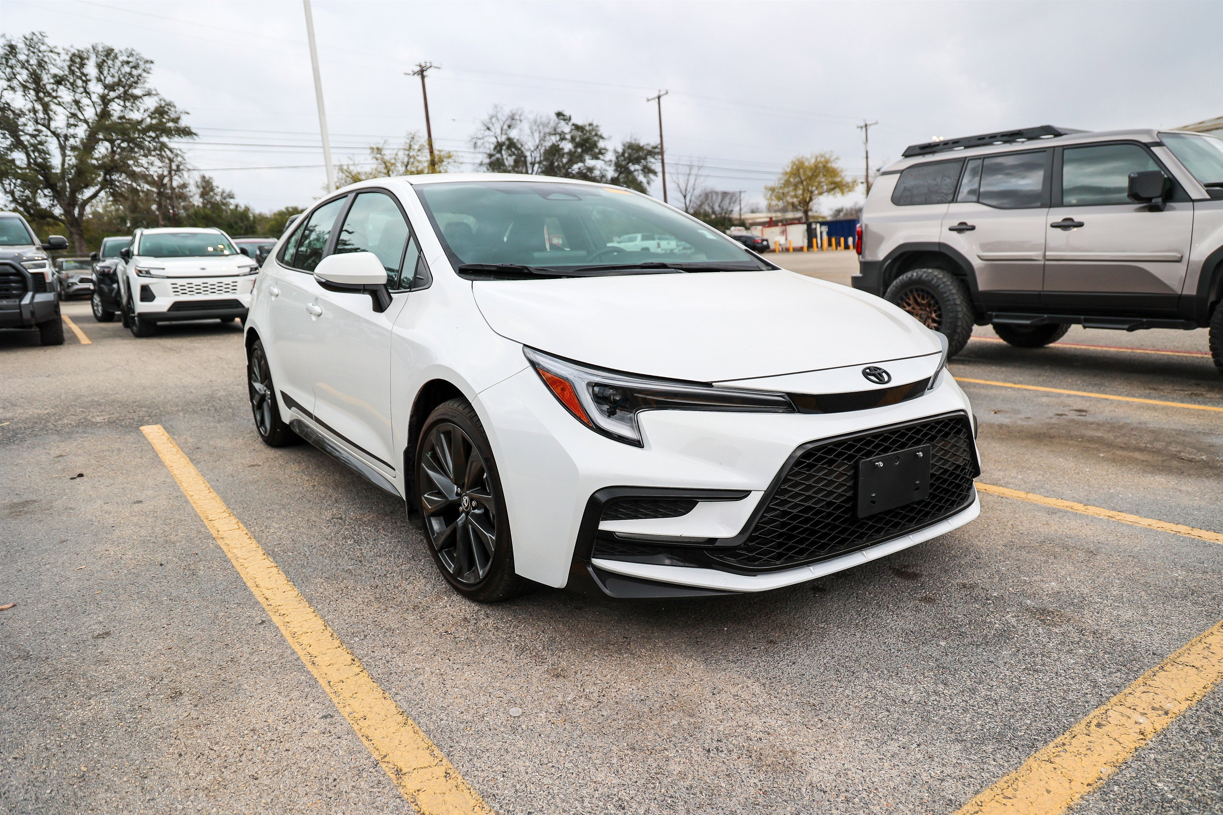 2026 Toyota COROLLA SE