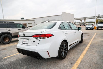 2026 Toyota COROLLA SE