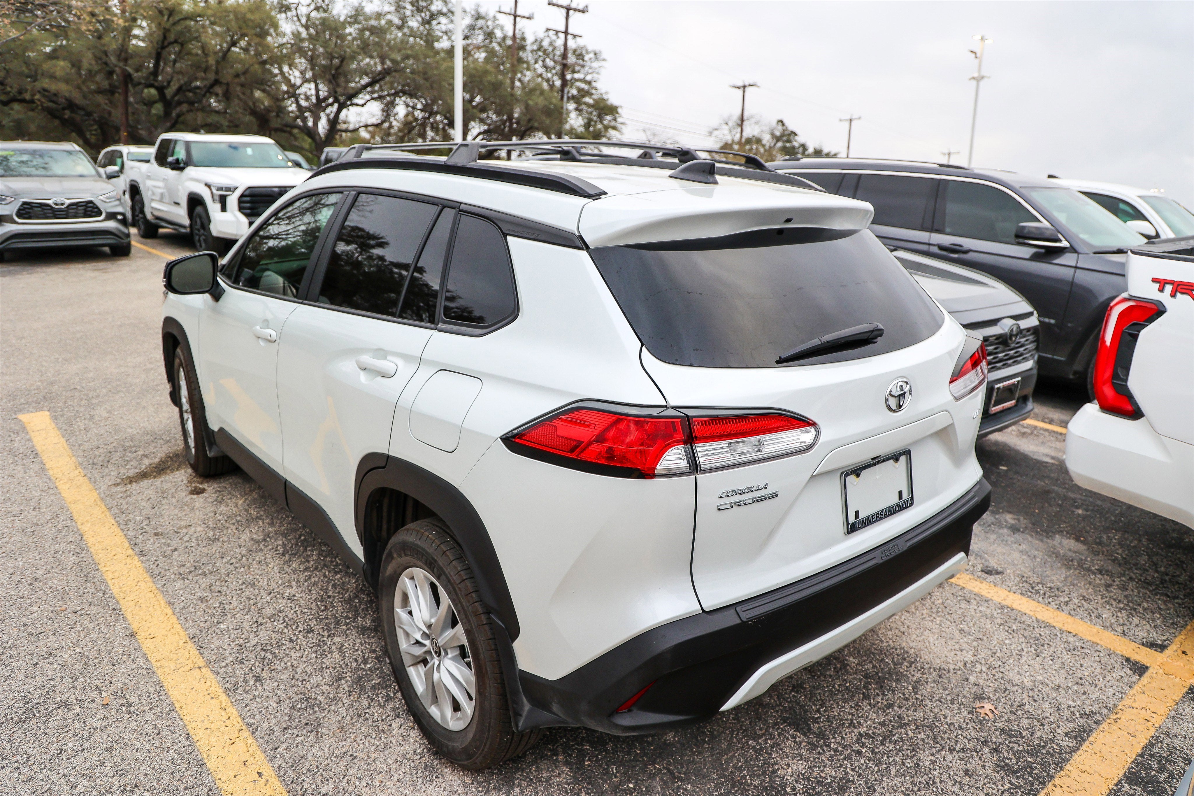 2025 Toyota Corolla Cross LE