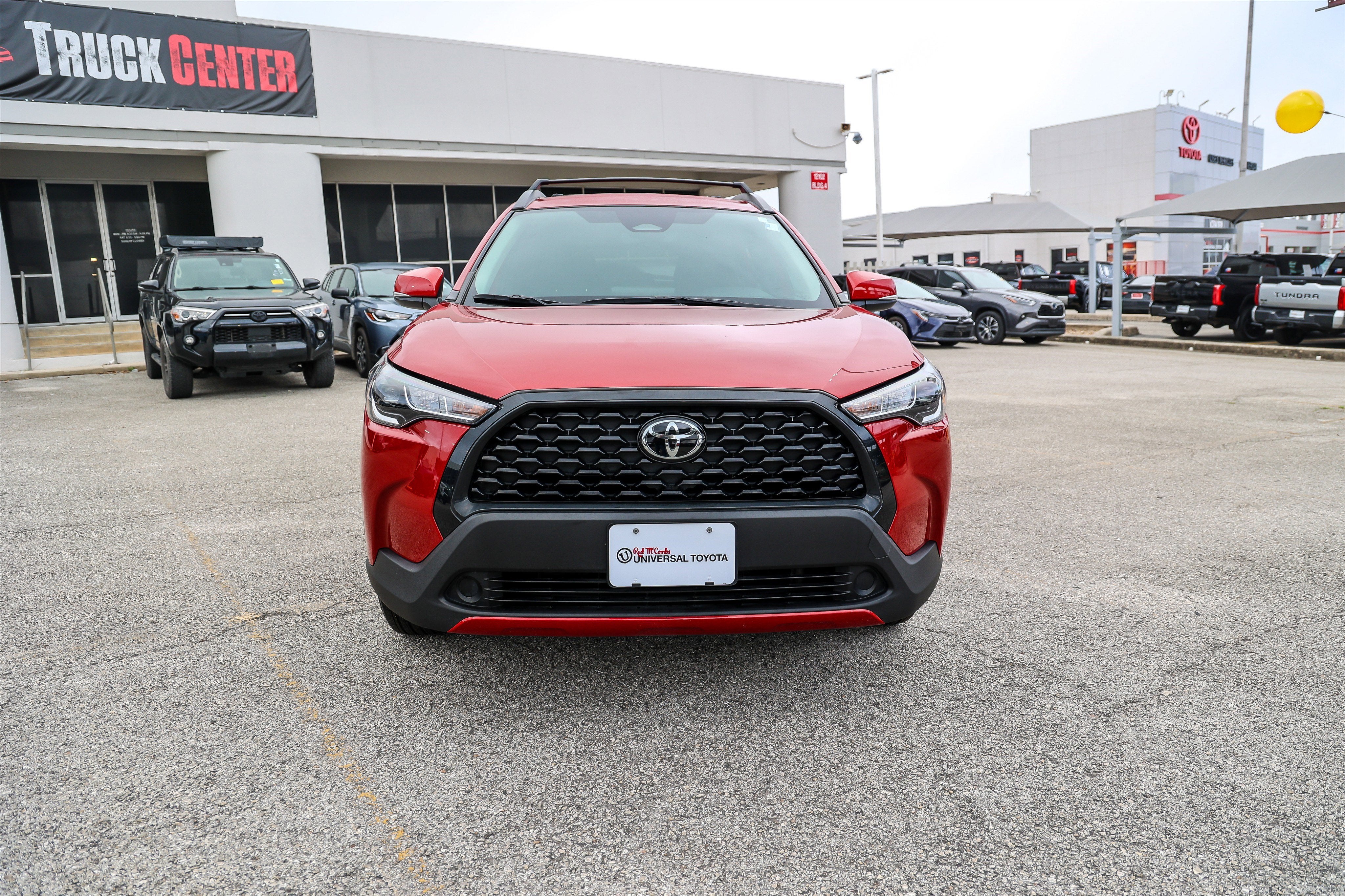 2024 Toyota Corolla Cross LE