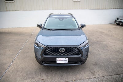 2025 Toyota Corolla Cross LE